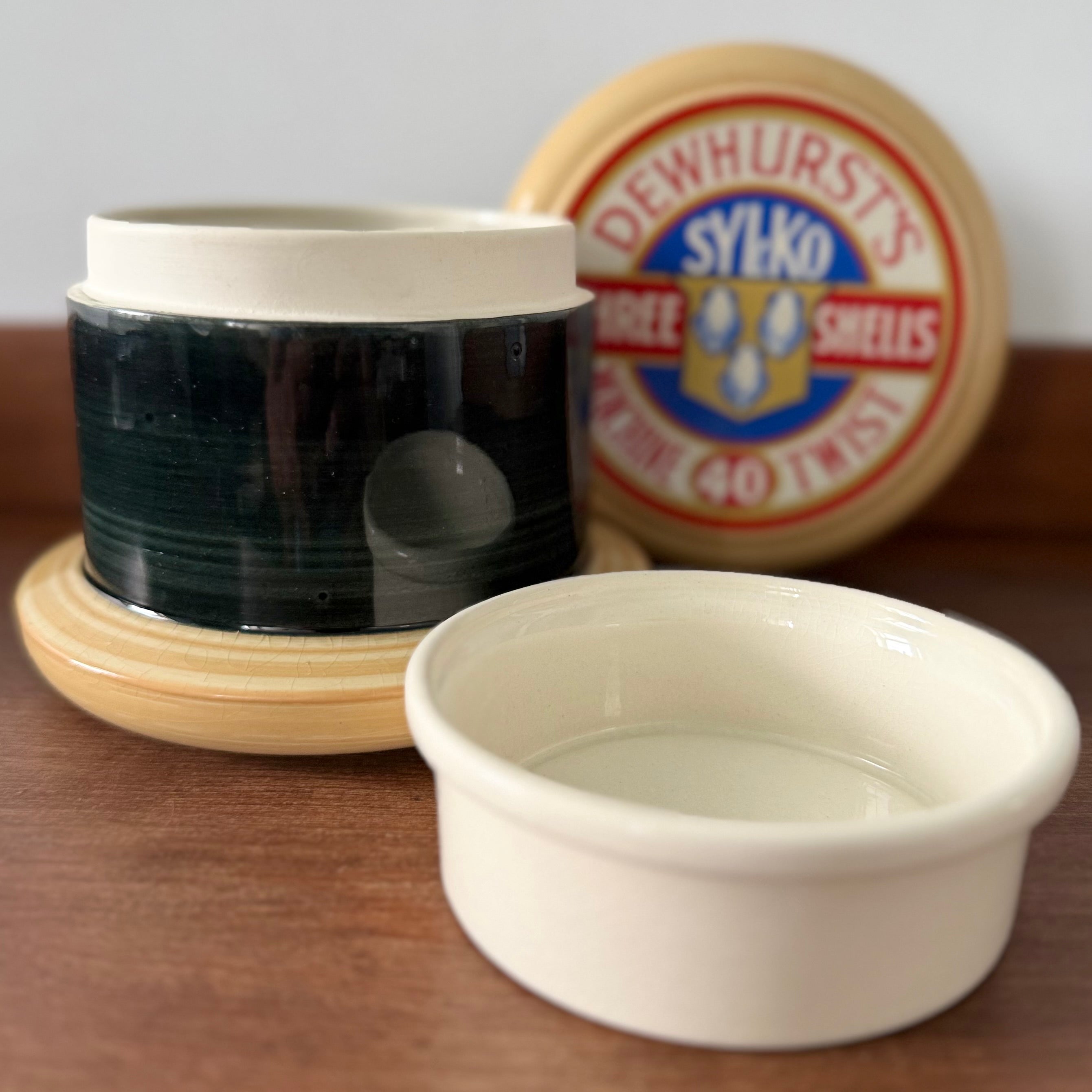 Dewhurst’s Sylko Ceramic Cotton Reel Pot