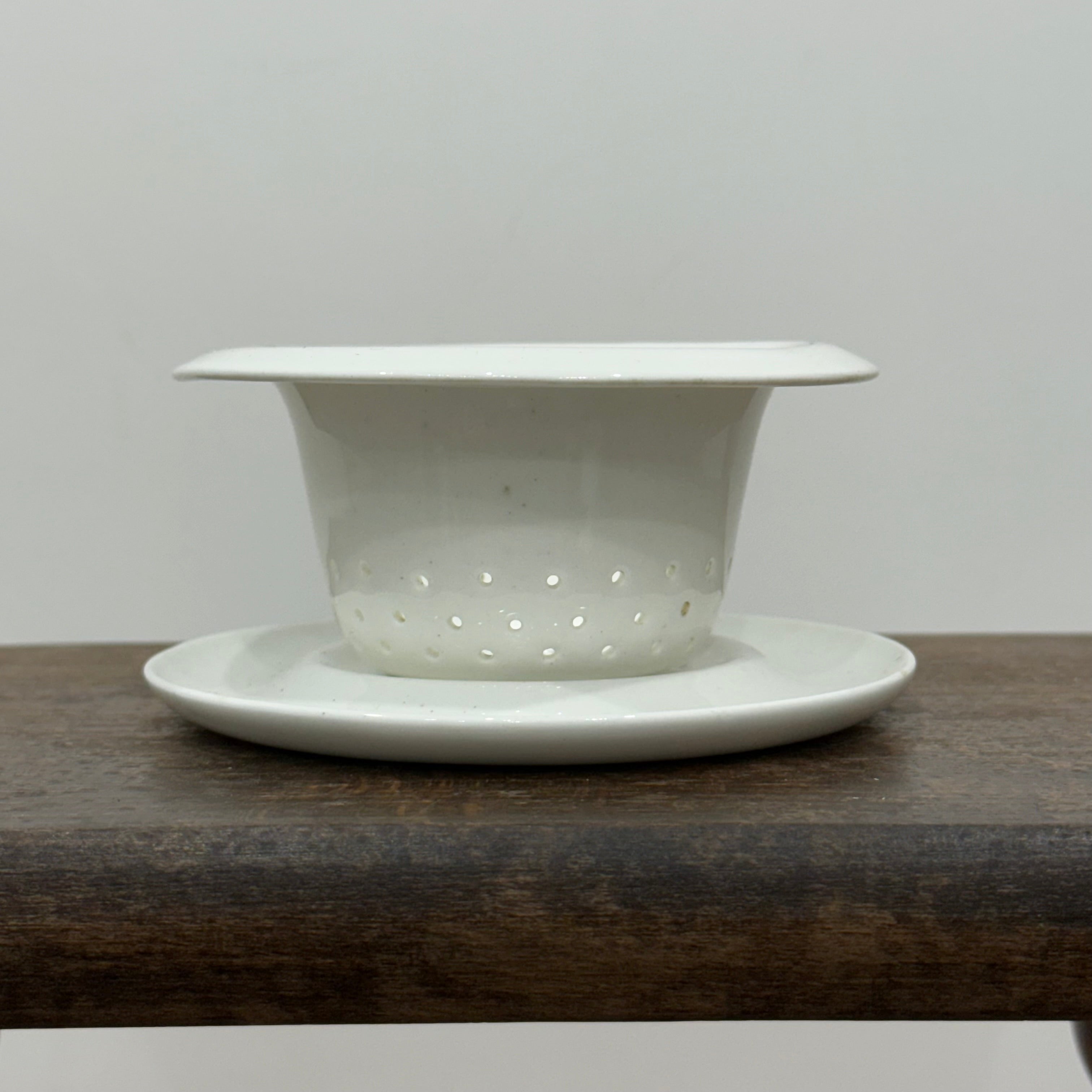 Tea strainer