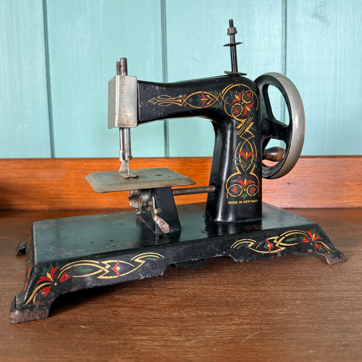 Antique German Child’s Toy Sewing Machine Floral Tinplate c.1930