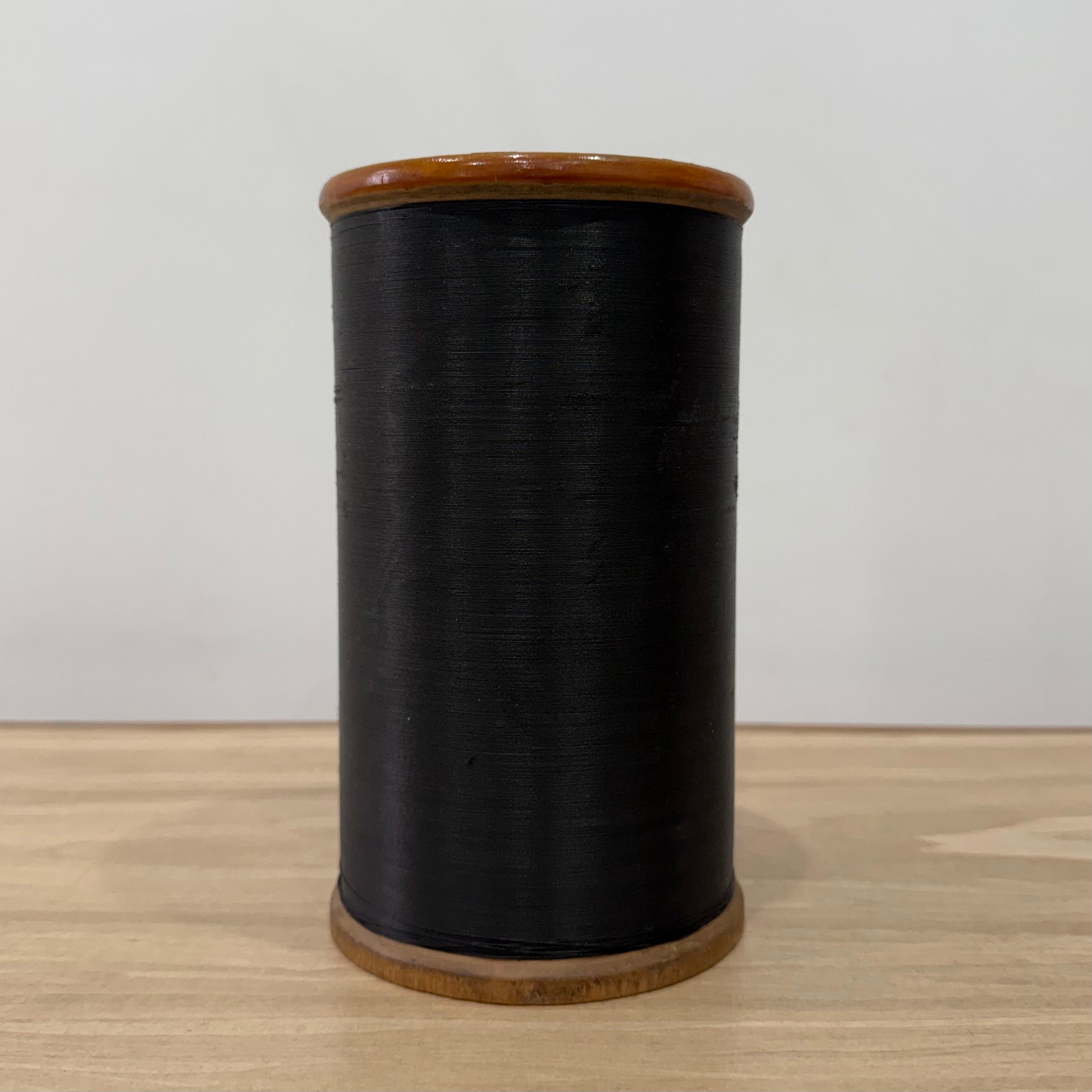 Victorian Edwardian O.N.T. Silk Finish Four Cord Wooden Thread Reel 9600yd