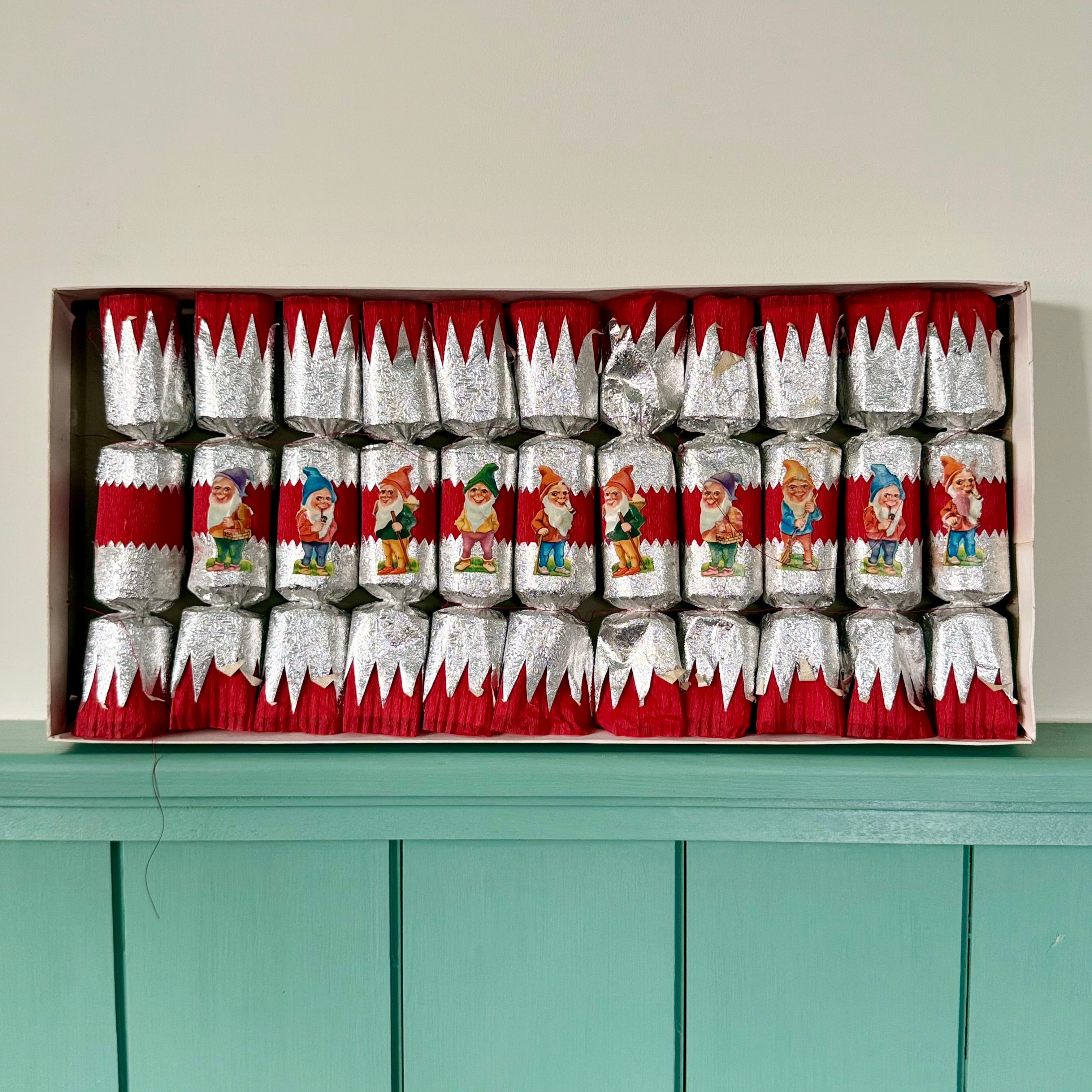 Vintage Mid Century Jack Frost Christmas Crackers Box
