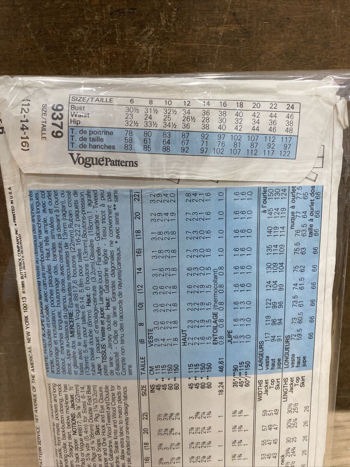 Vogue 9379 Womens Sizes 12-16 Jacket Top Skirt FF