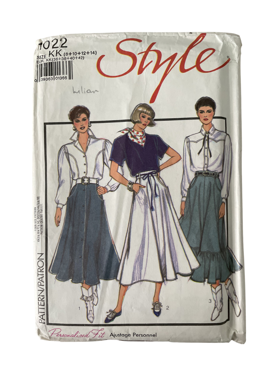 Style 1022 Womens Size 8-14 Skirt FF