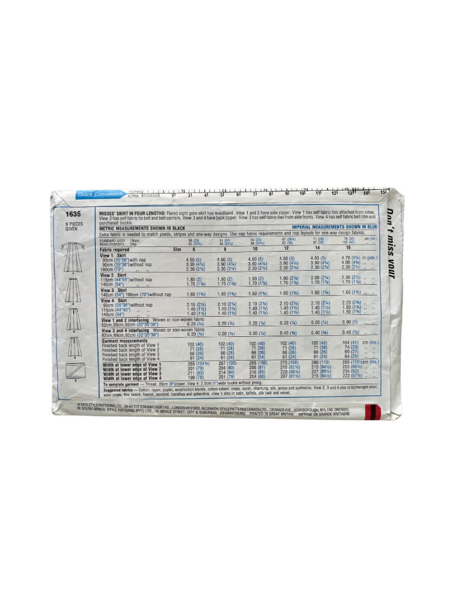 Style 1635 Womens Size 6-8 Skirt