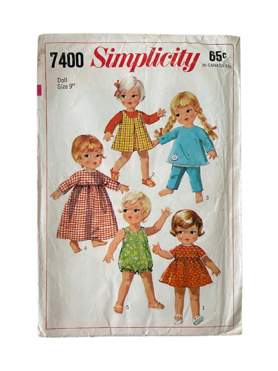 Simplicity 7400 Dolls Wardrobe Size 9"