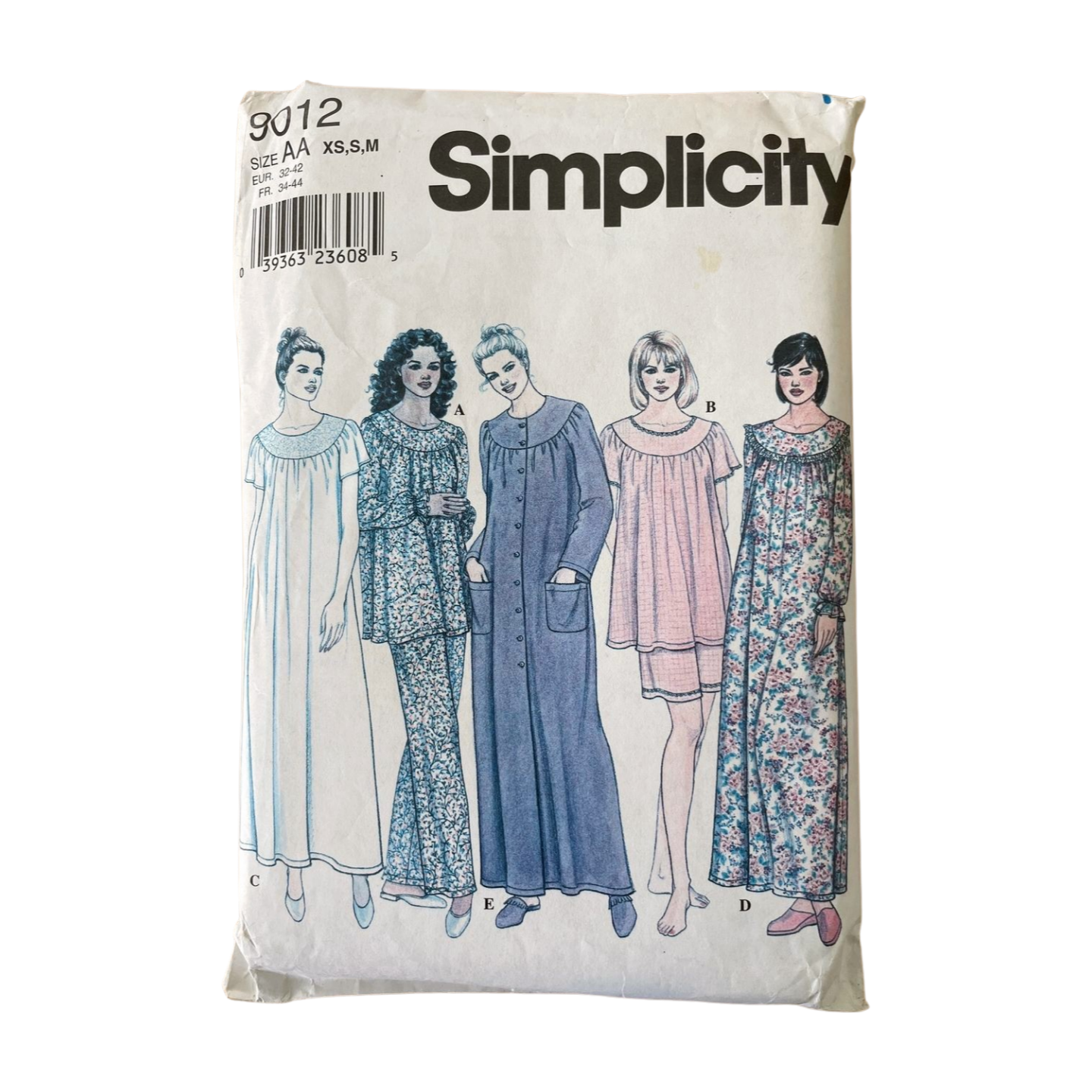 Simplicity 9012 Womens Size XS-M Nightwear Robe FF