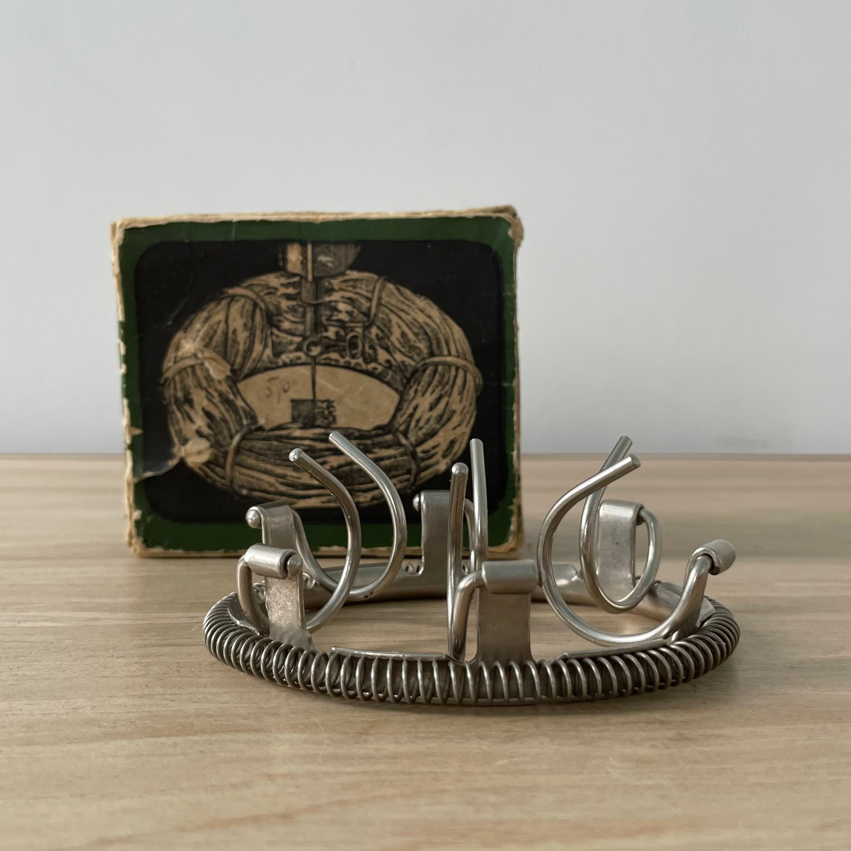 Singer Stocking Darner No. 35776 – Original Boxed Sewing Machine Attachment c. 1910-1925