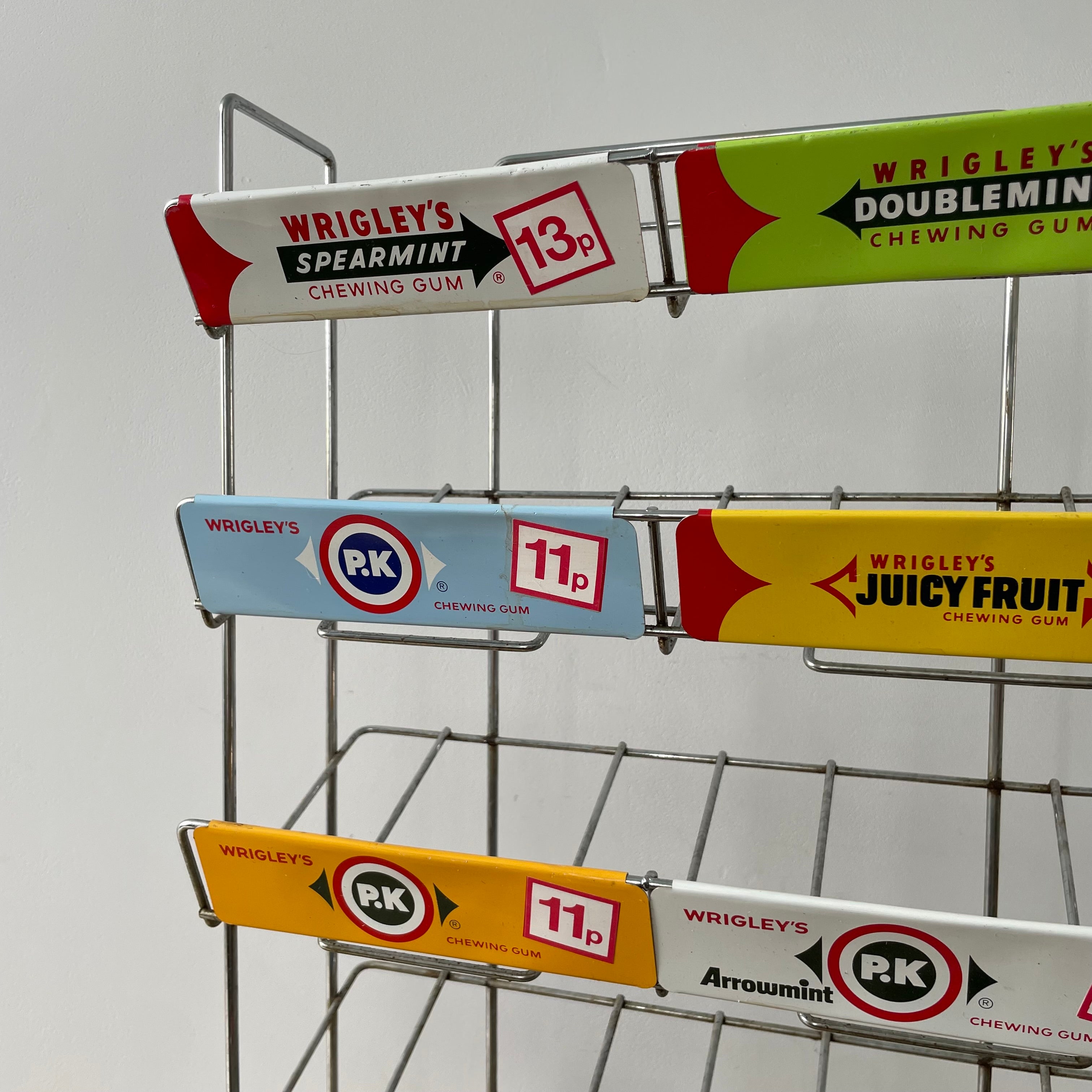 Vintage 11970s Wrigley’s Chewing Gum Shop Display Rack – Metal Counter Stand