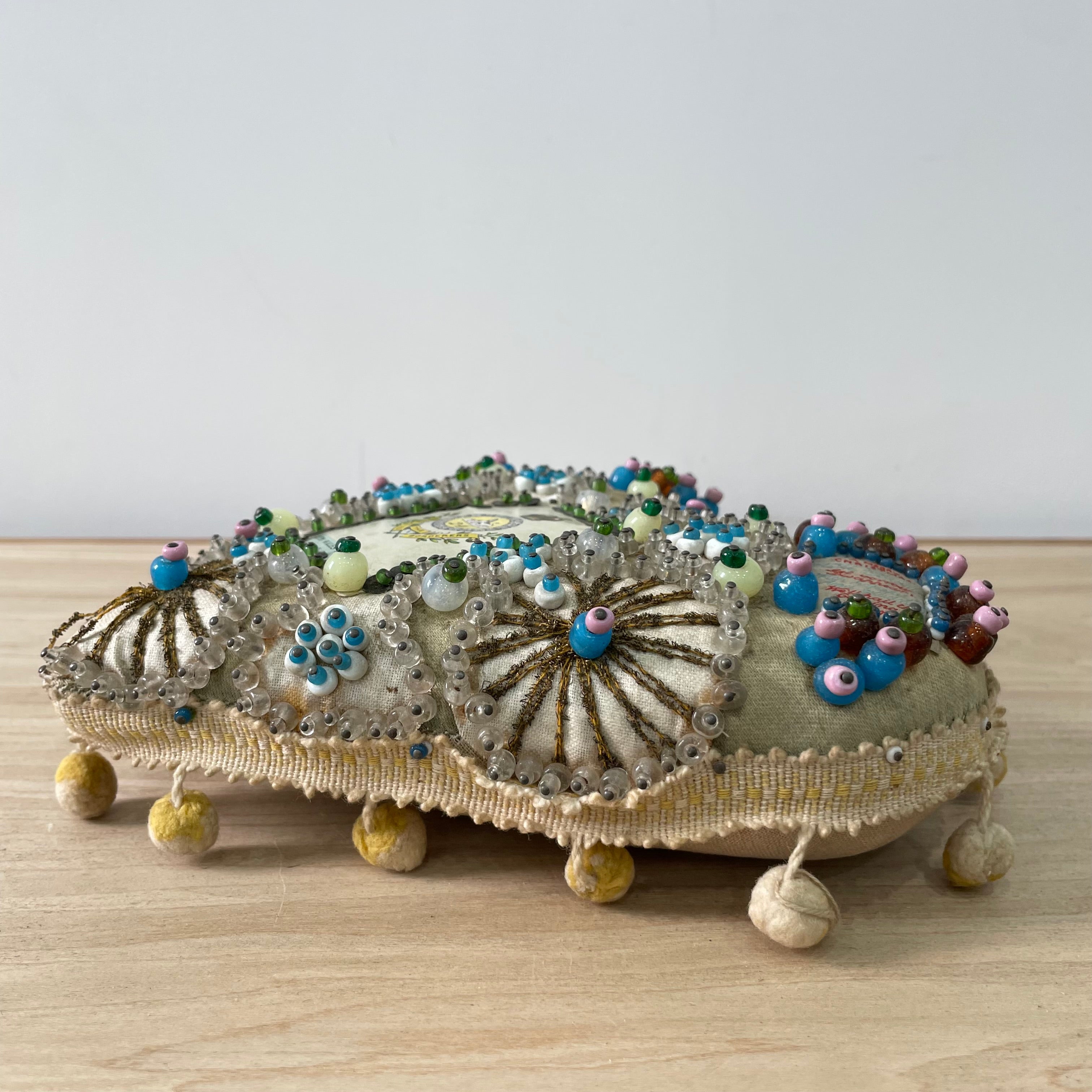 WWI South Wales Borderers Sweetheart Pincushion – Beaded Heart, Christmas 1914-1918