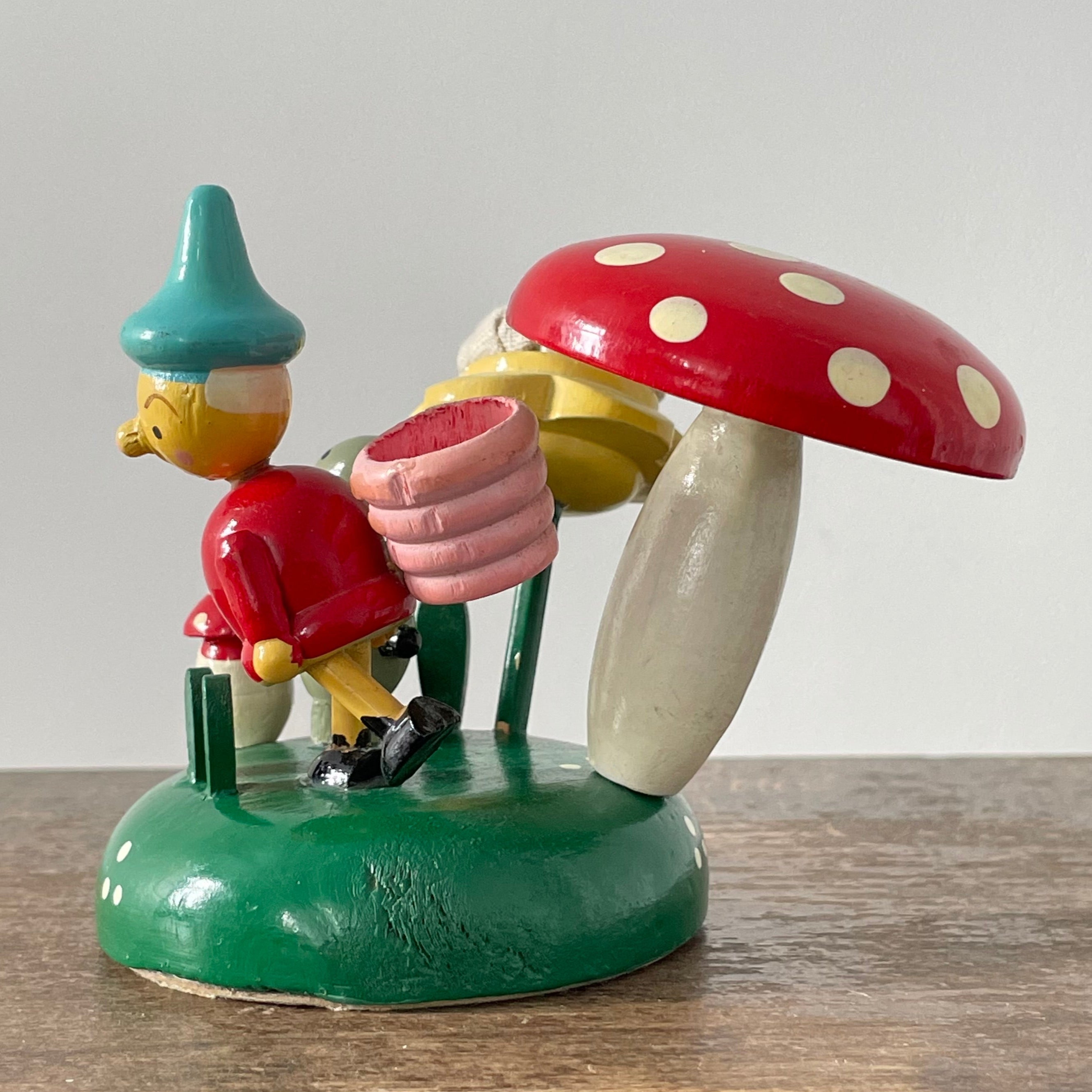 Vintage Wooden Gnome Sewing Caddy – Darning Mushroom, Tape & Thimble – FOREIGN