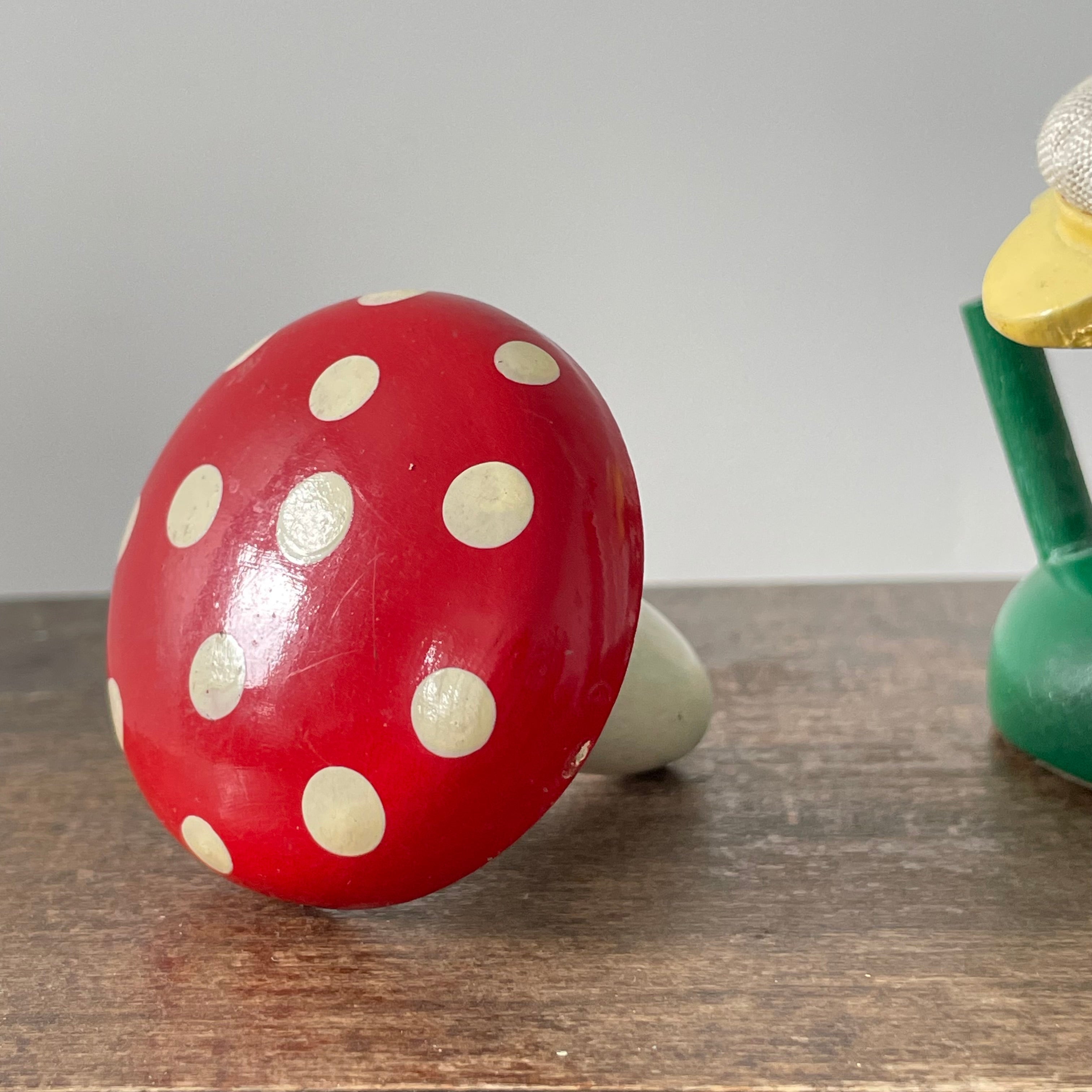 Vintage Wooden Gnome Sewing Caddy – Darning Mushroom, Tape & Thimble – FOREIGN