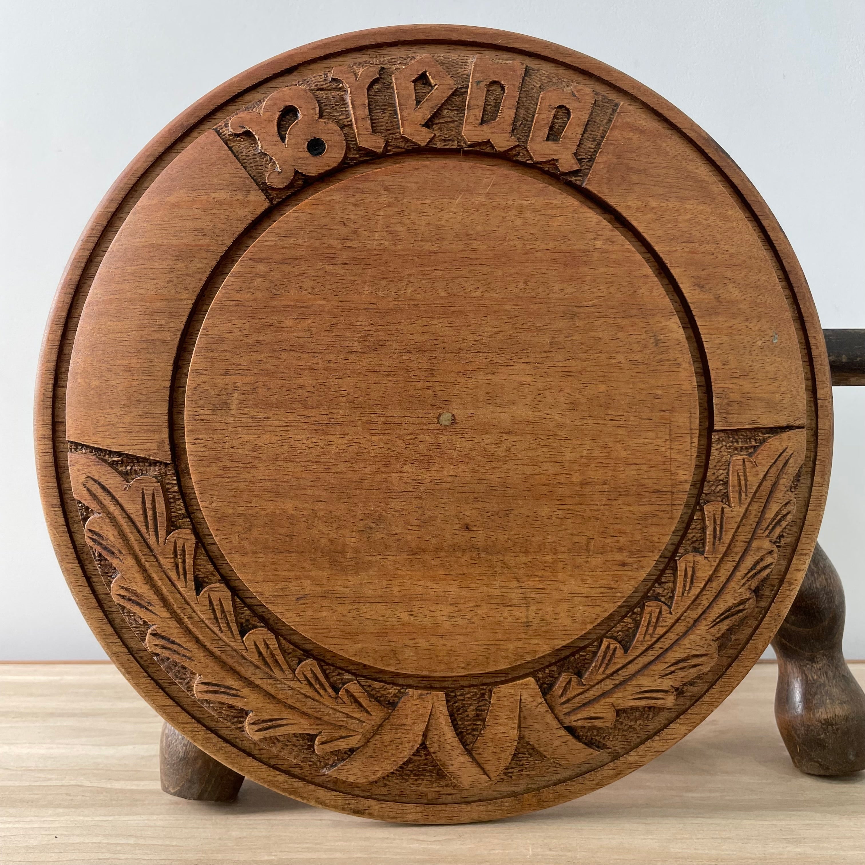 Vintage Carved Wooden Breadboard – Gothic “Bread” Script & Leaf Design