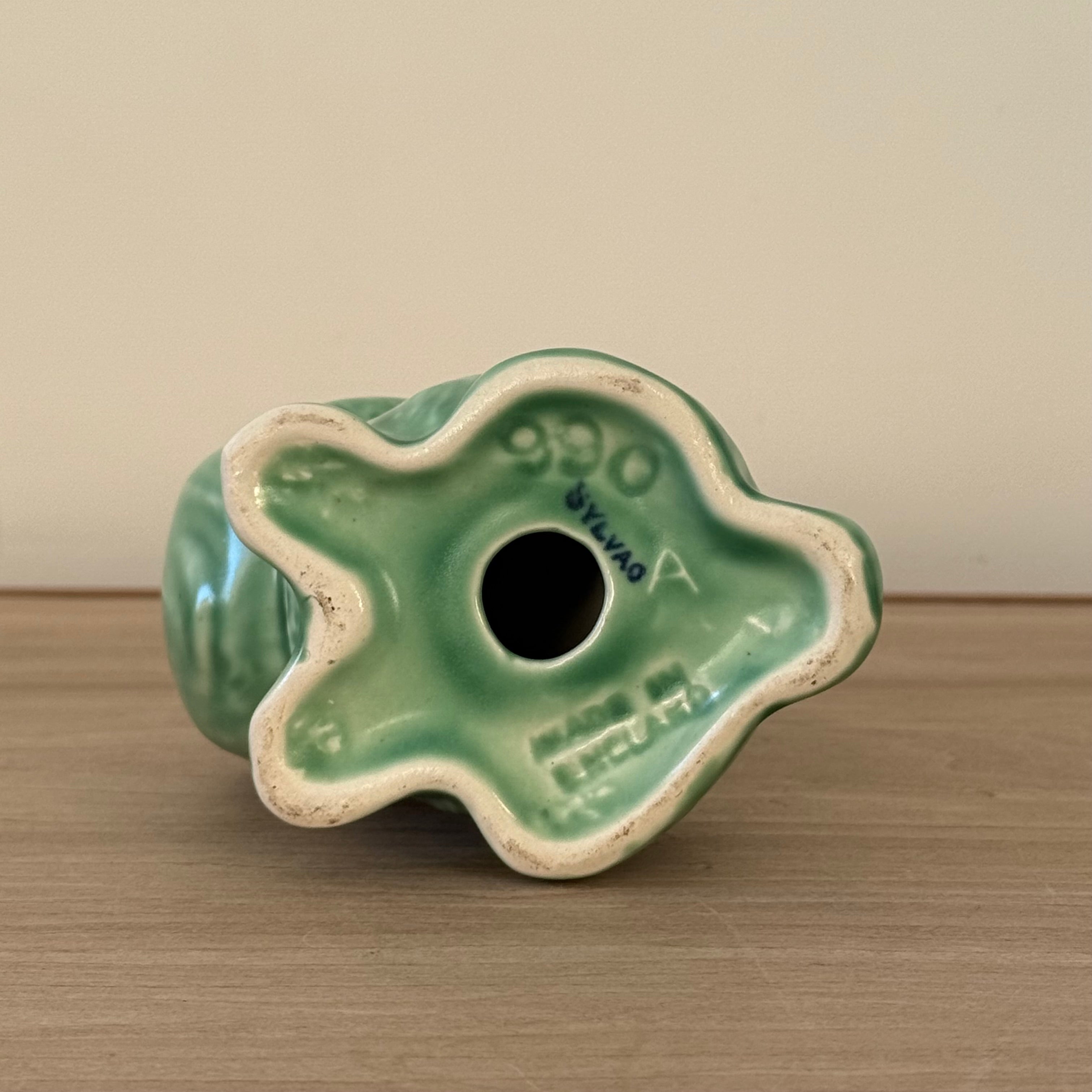 Vintage Sylvac Green Rabbit Figure No. 990