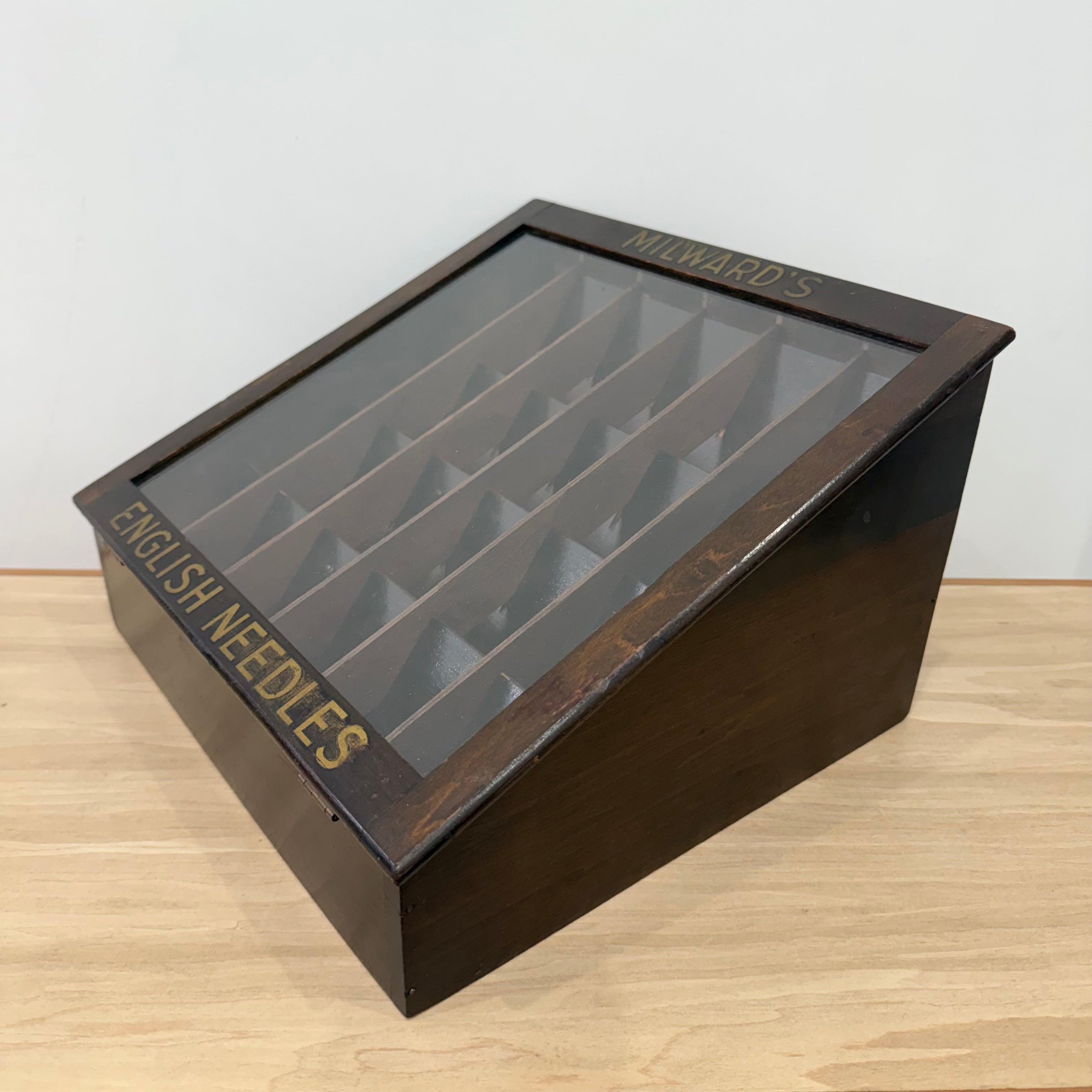 Antique Milward’s English Needles Wooden Display Box with Glass Lid