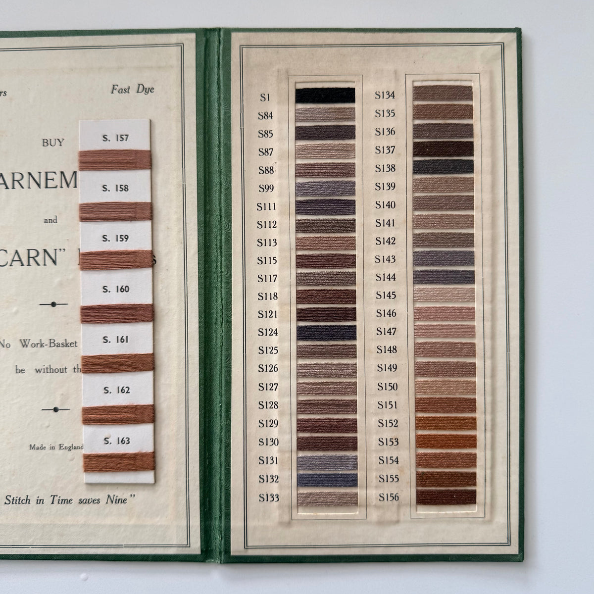 Vintage Darnem Silks & Silcarn Mendings Thread Shade Sample Book