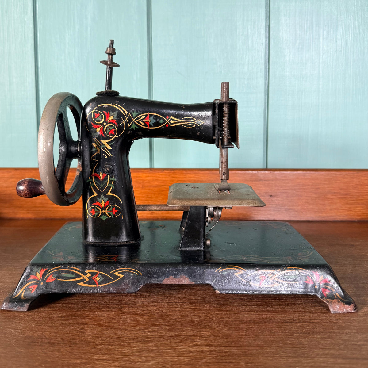 Antique German Child’s Toy Sewing Machine Floral Tinplate c.1930