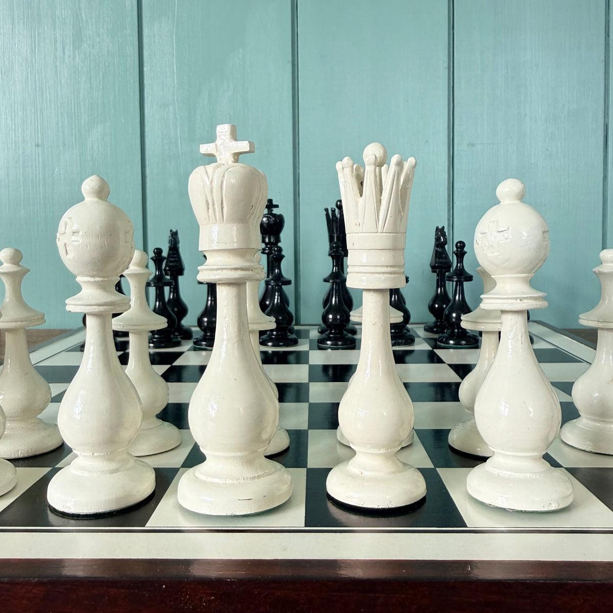 Vintage Chinese Wooden Figural International Chess Set Original Box