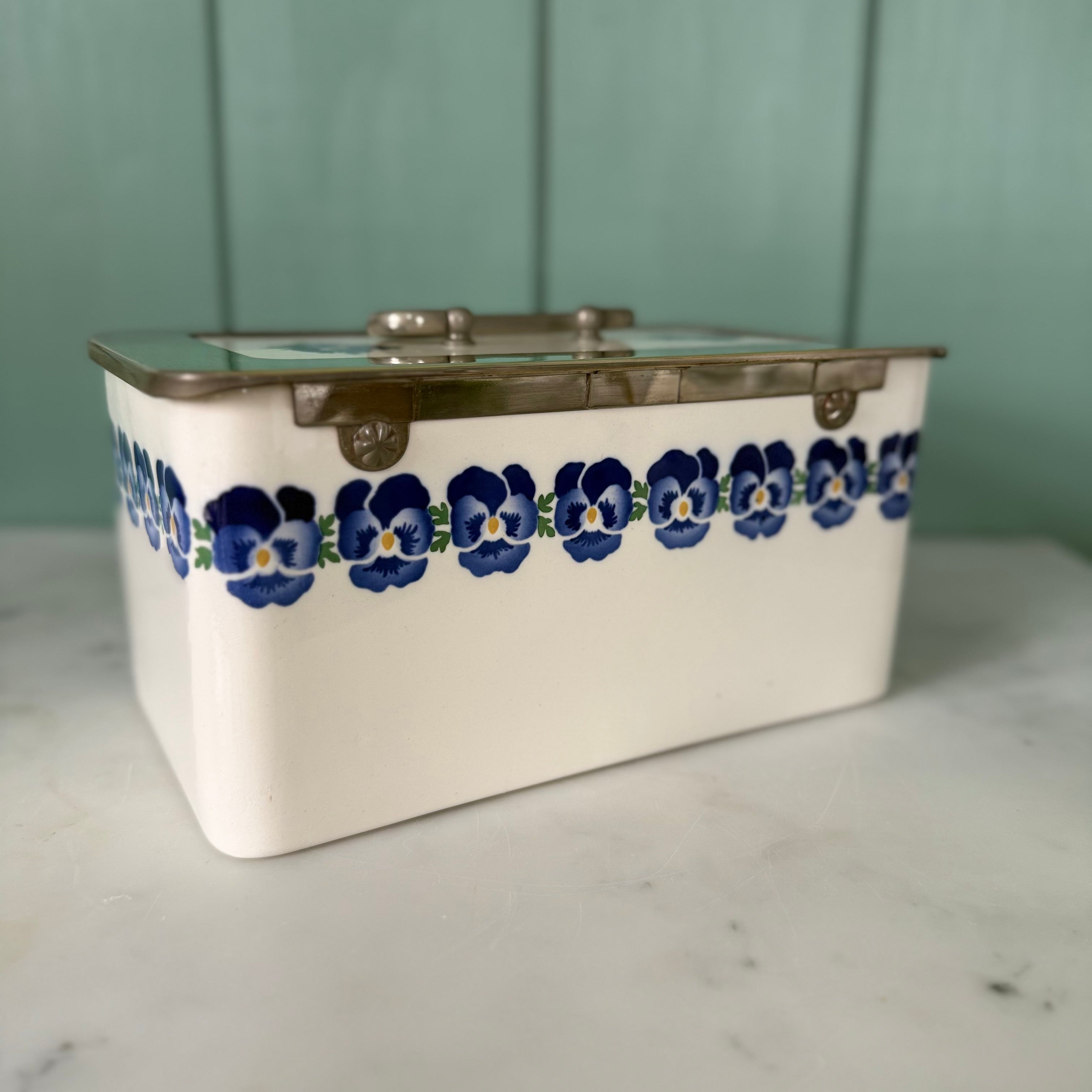 Art Deco WMF Wächtersbach Pansy Biscuit Box Dec. 2194