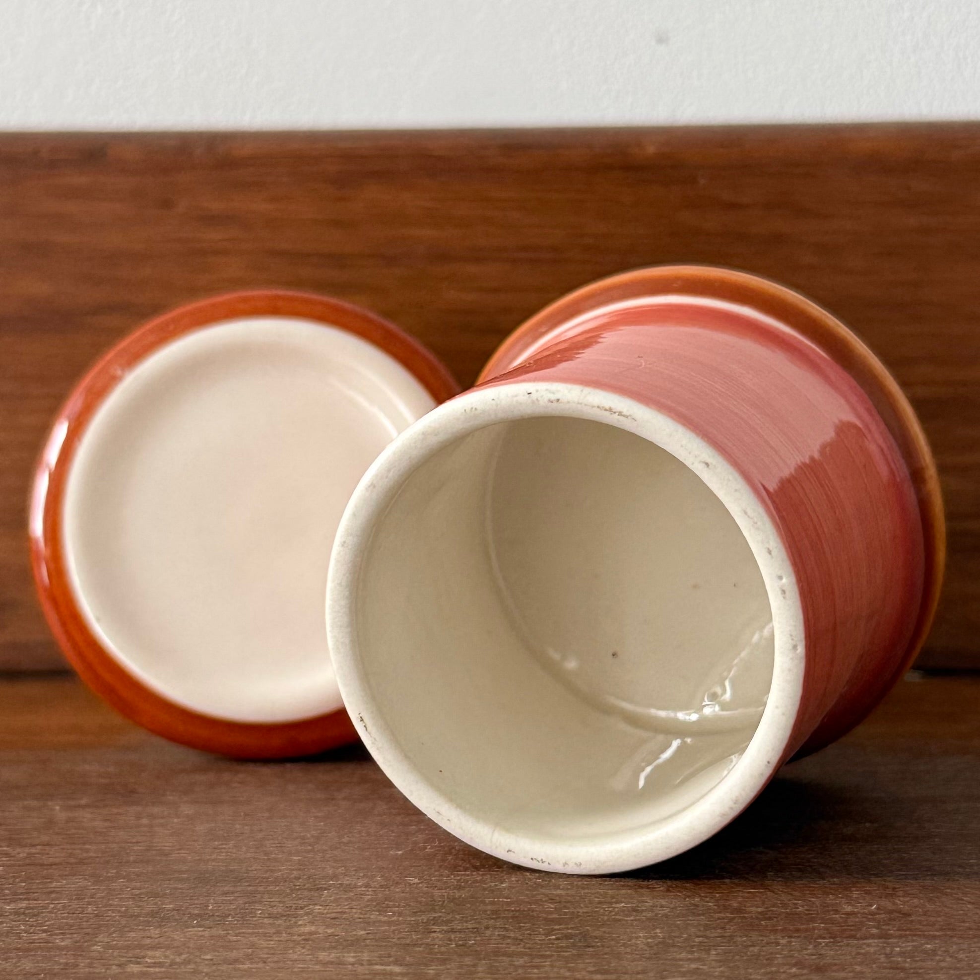 Dewhurst’s Sylko Three Shells Ceramic Cotton Reel Pot