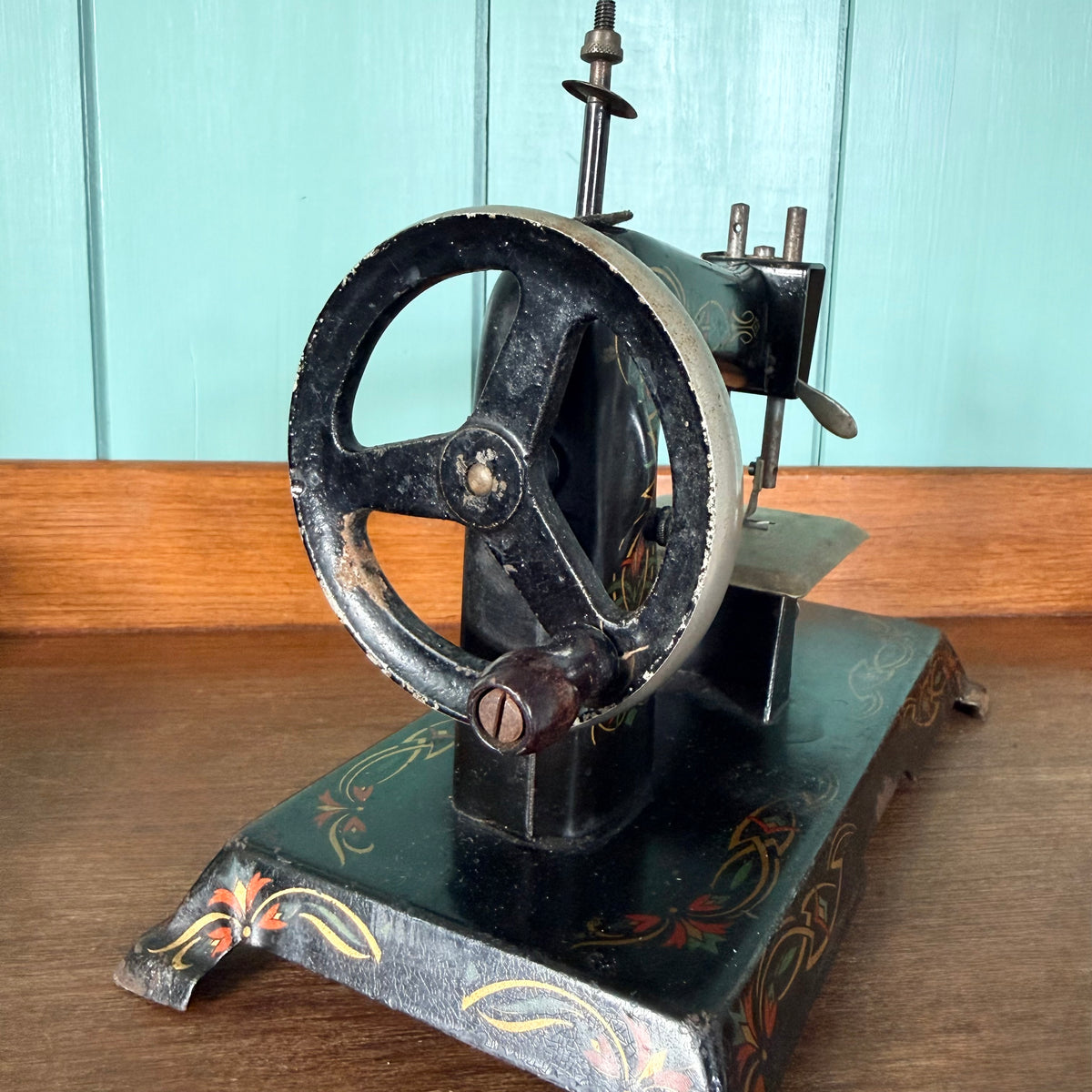Antique German Child’s Toy Sewing Machine Floral Tinplate c.1930