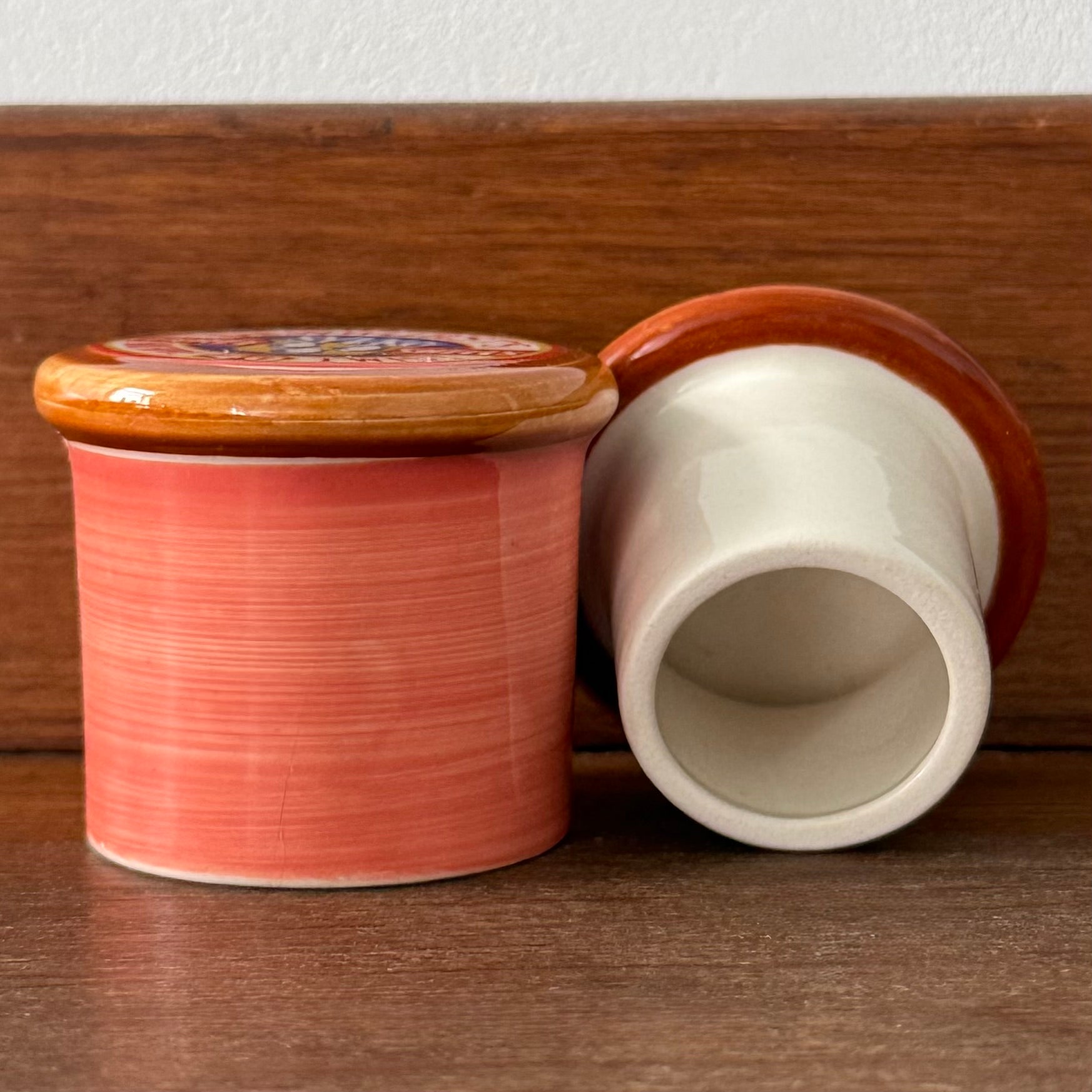 Dewhurst’s Sylko Three Shells Ceramic Cotton Reel Pot