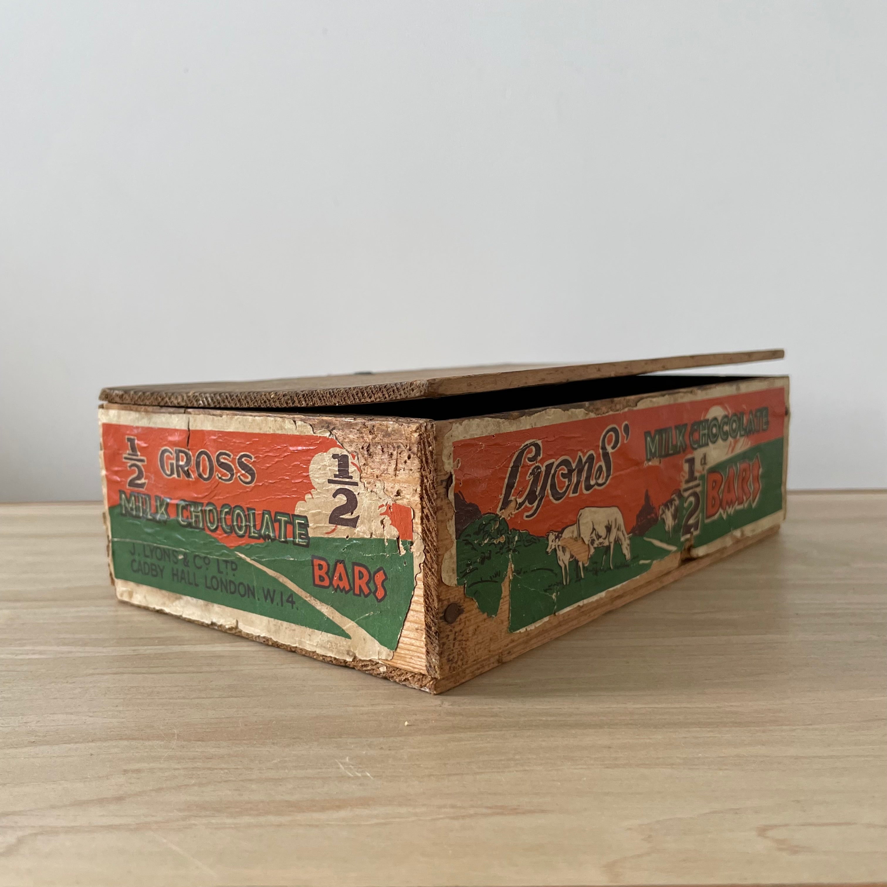 Vintage Lyons’ Milk Chocolate Wooden Advertising Box c.1920-30s
