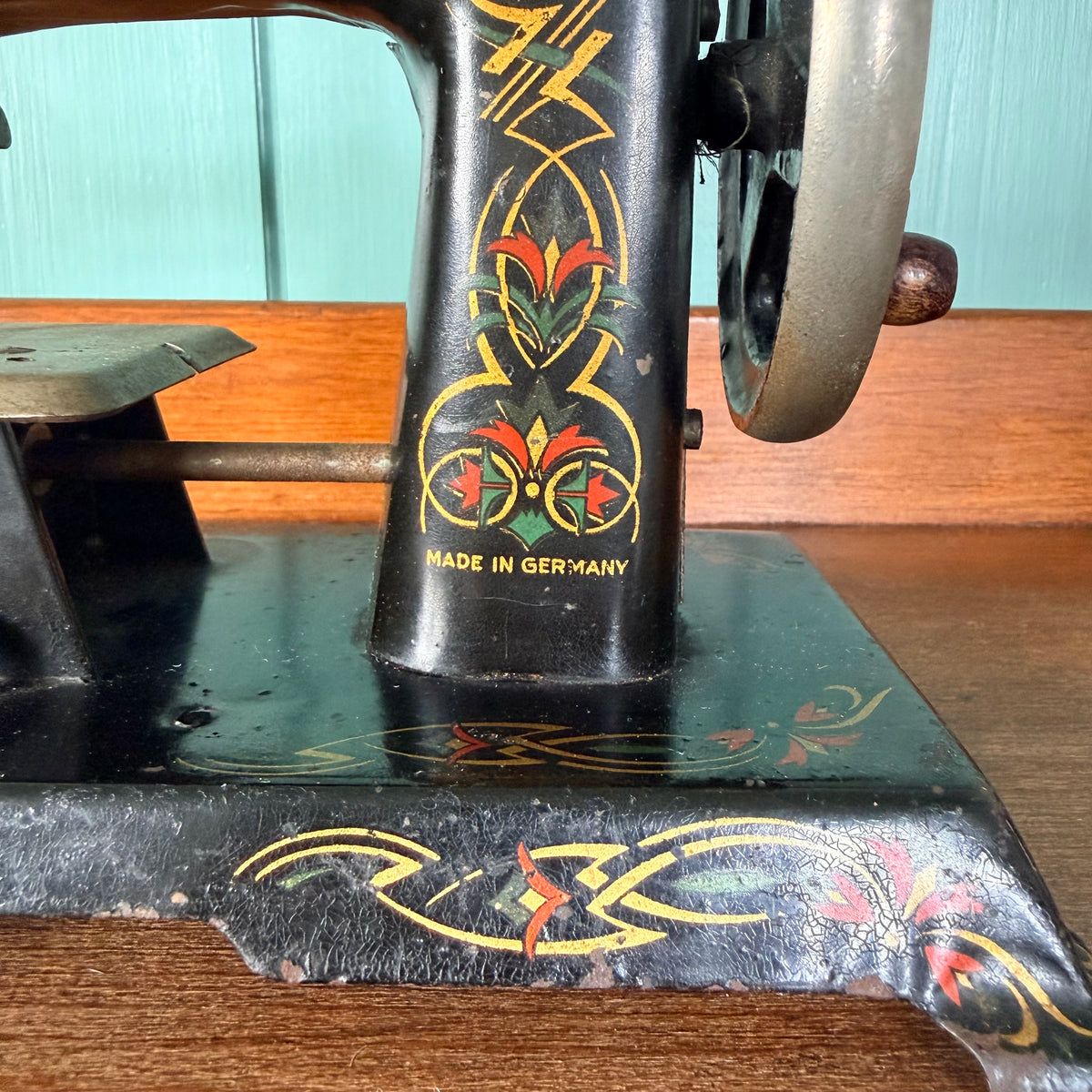 Antique German Child’s Toy Sewing Machine Floral Tinplate c.1930