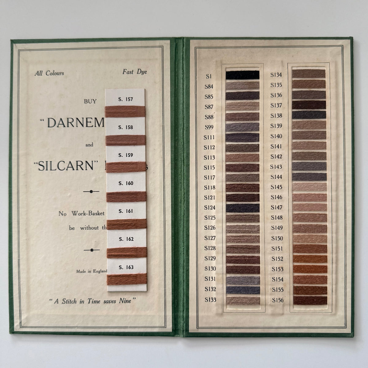 Vintage Darnem Silks & Silcarn Mendings Thread Shade Sample Book