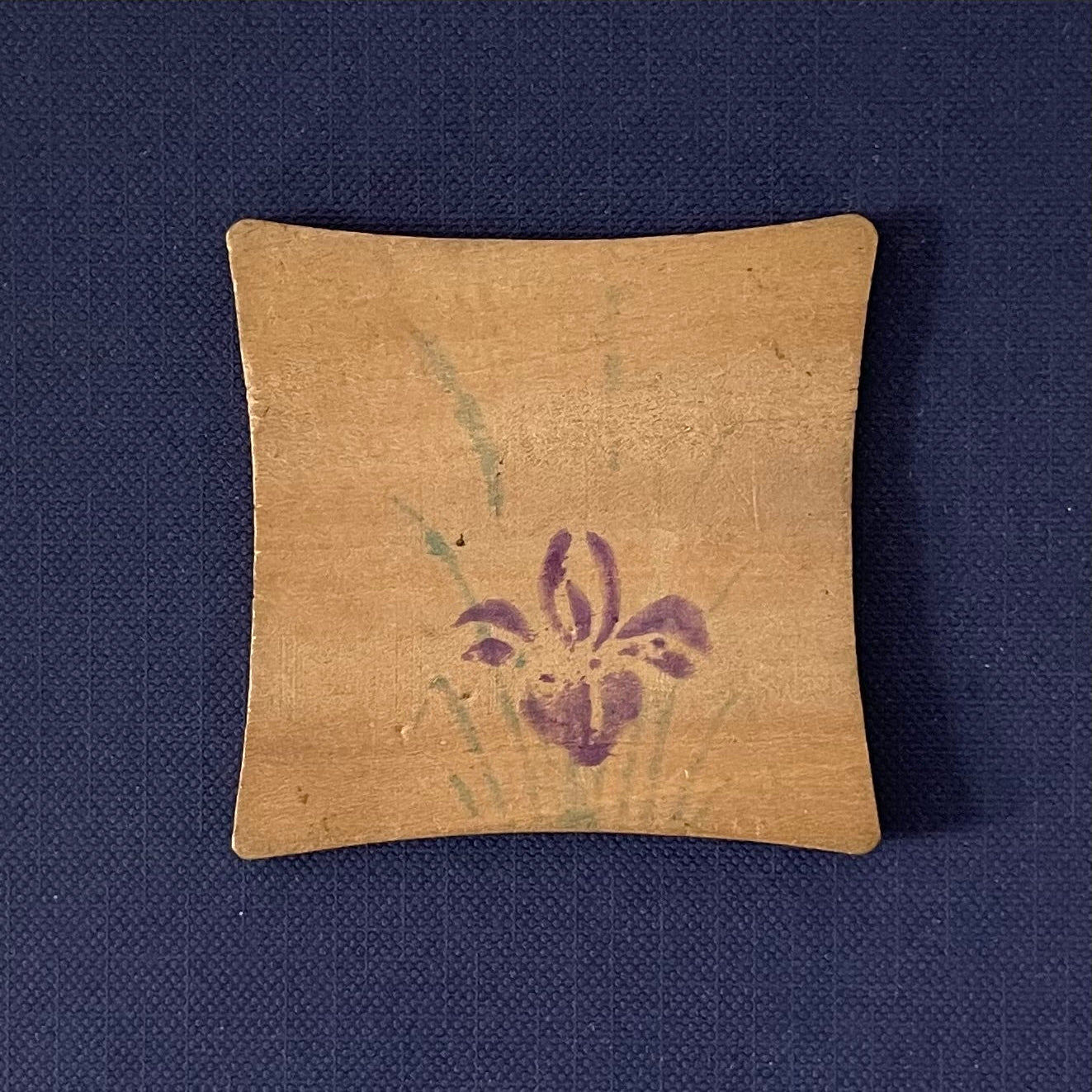 Japanese Painted Thread Winder – Purple Flower c.1890-1910s