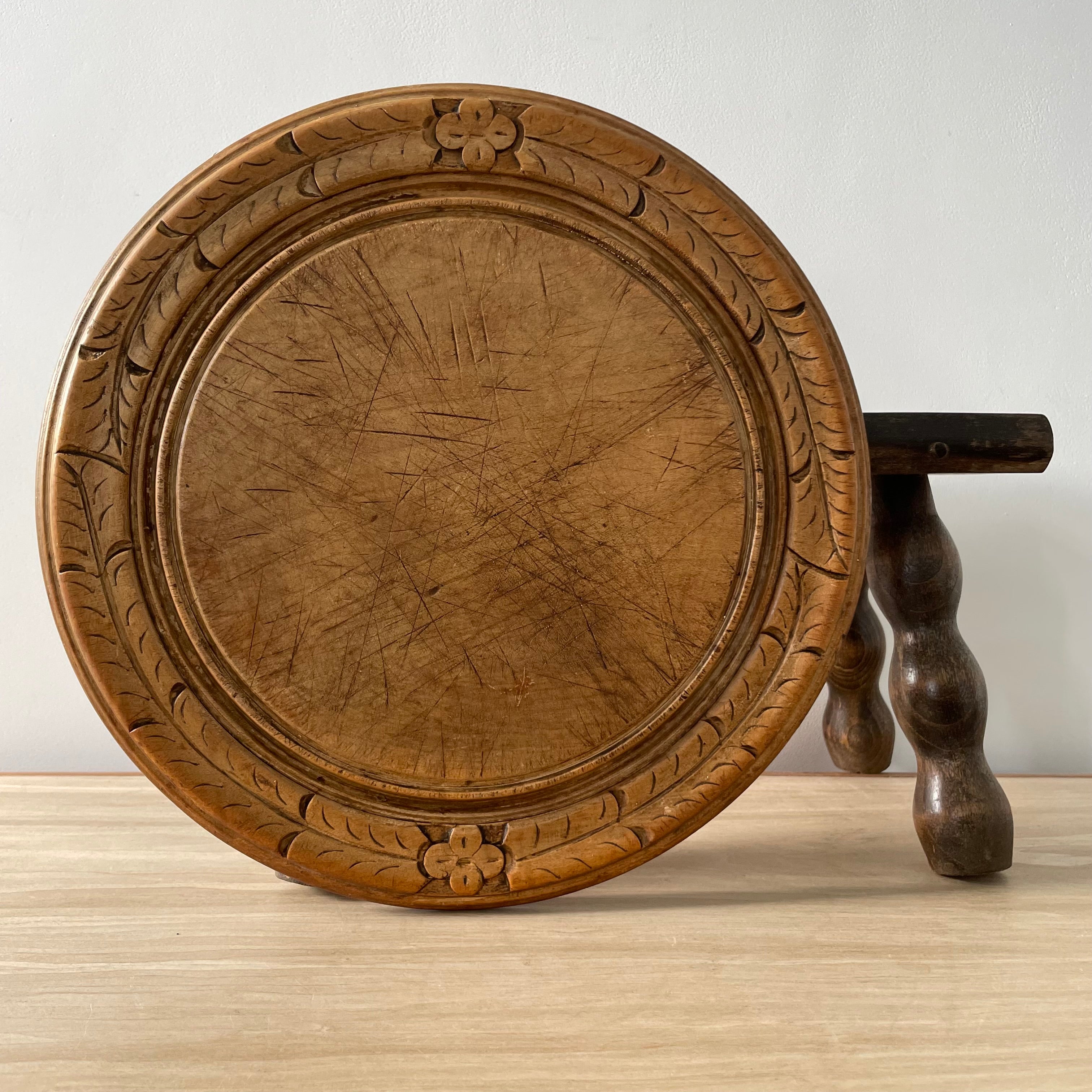 Antique Carved Wooden Breadboard – Floral Border, c.1900