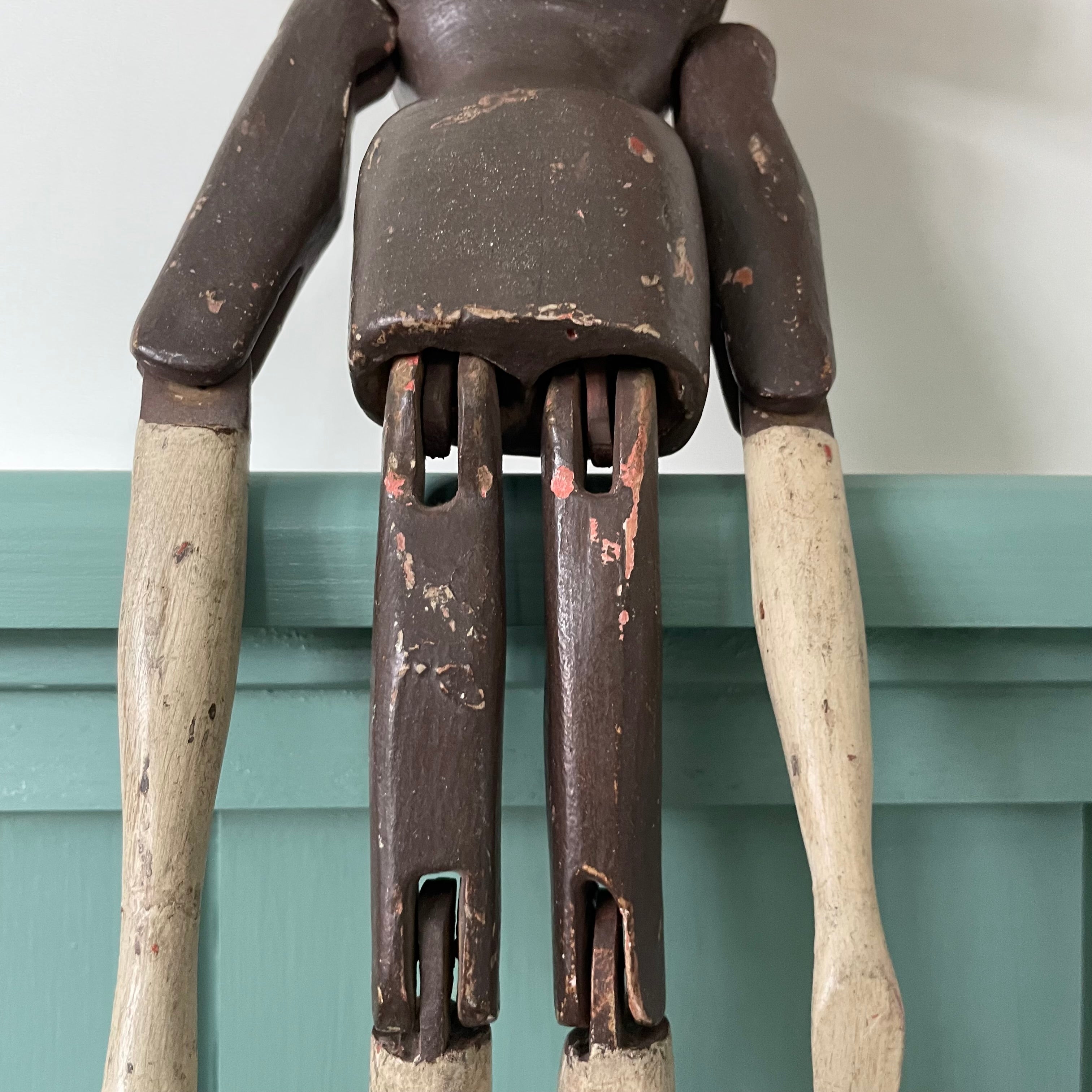 19th Century Grodnertal Tuck Comb Wooden Doll – Hand-Painted Peg Wooden Doll