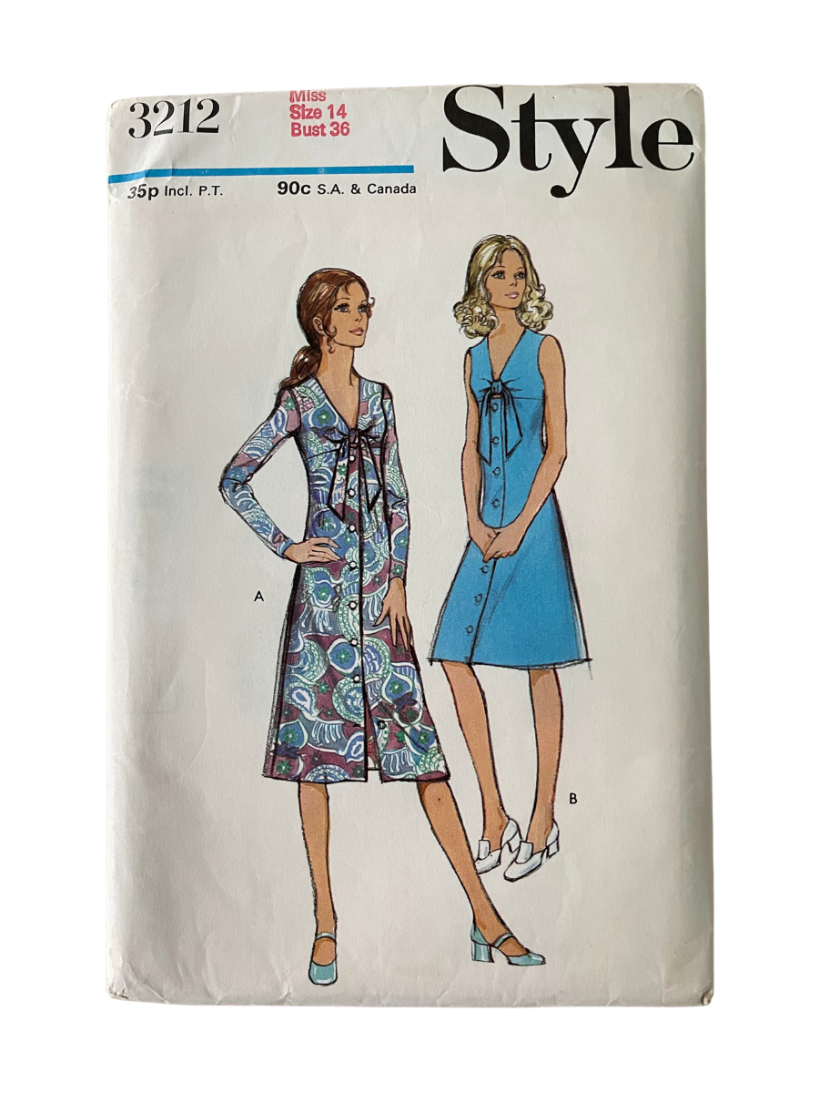 Style 3212 Womens Size 14 Dress FF