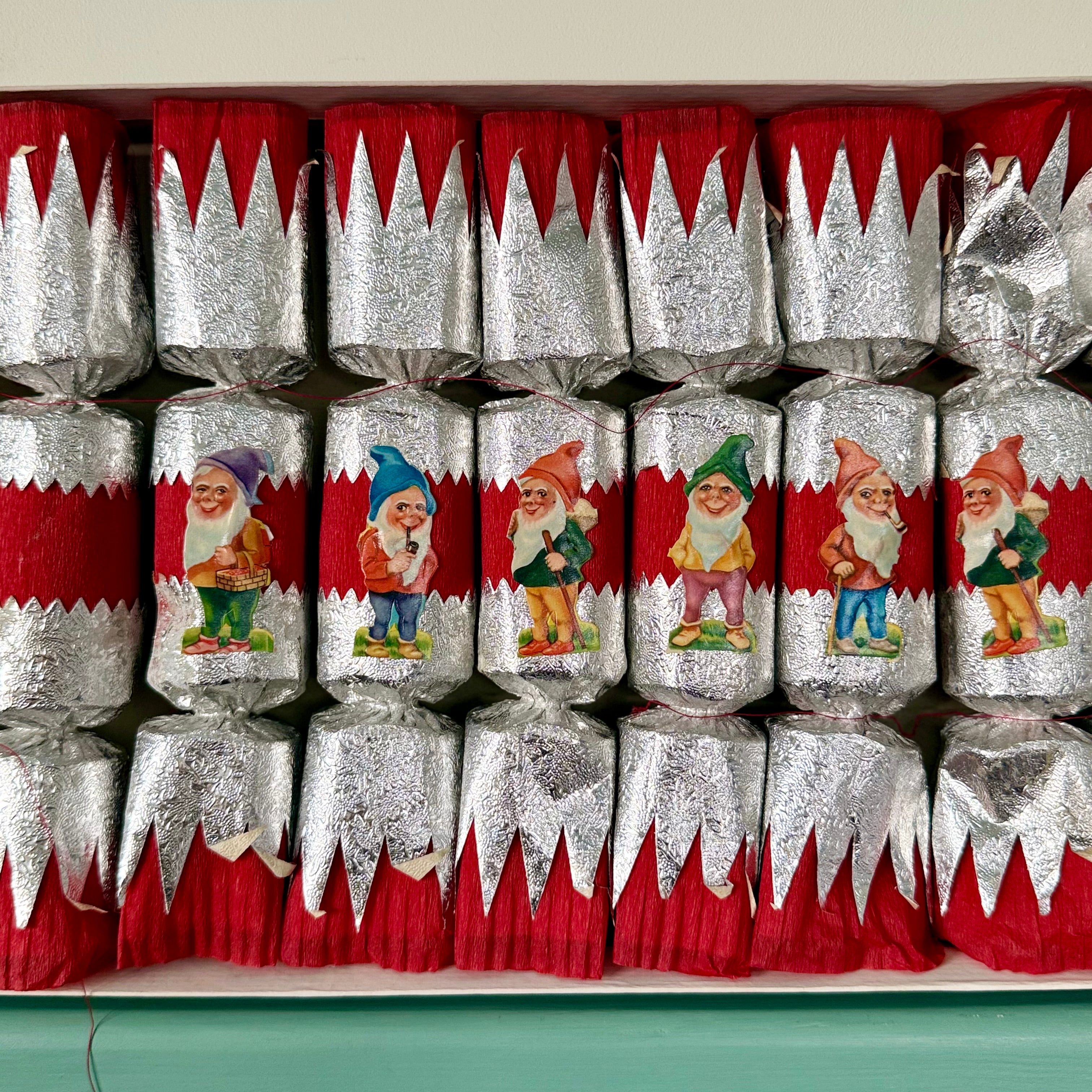 Vintage Mid Century Jack Frost Christmas Crackers Box