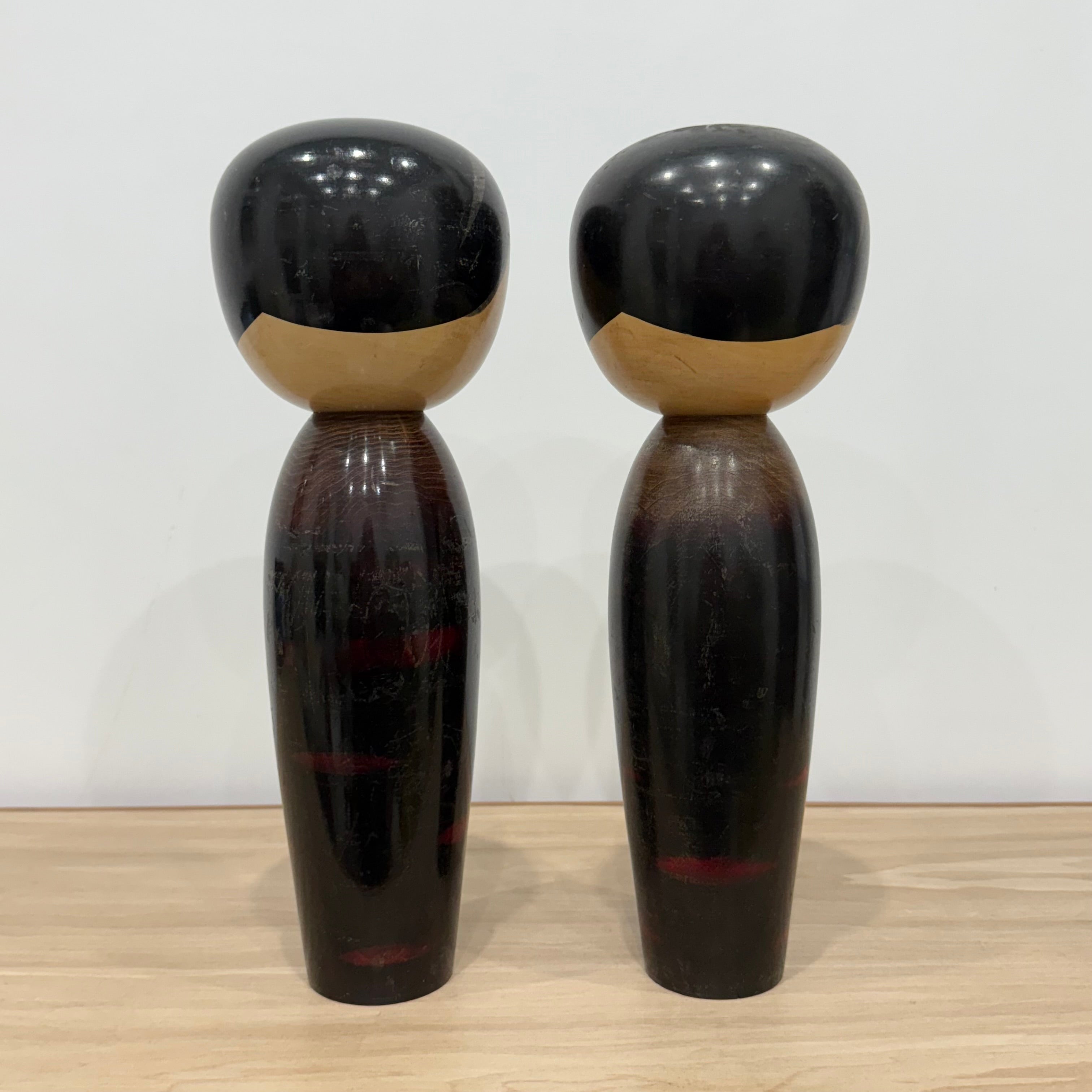 Large Pair of Japanese Sōsaku Kokeshi Dolls by Watanabe Masao