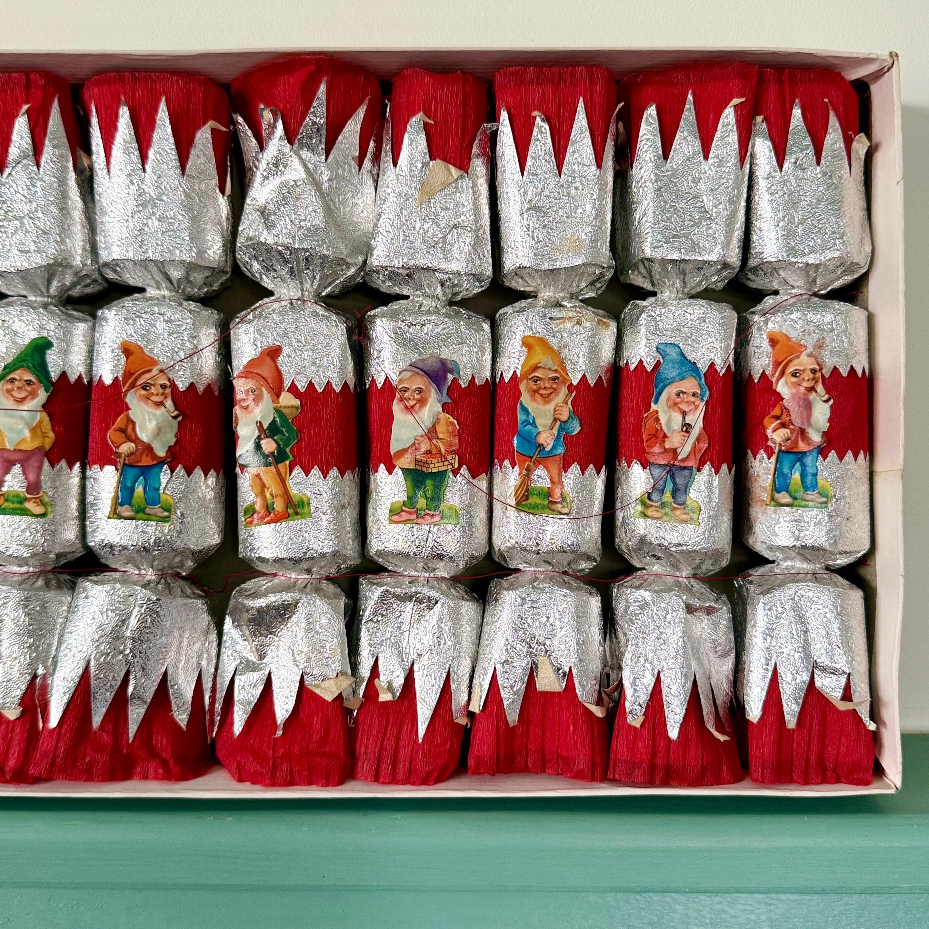 Vintage Mid Century Jack Frost Christmas Crackers Box
