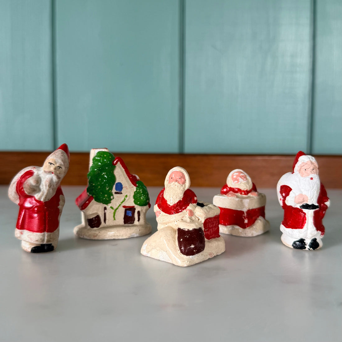Vintage Christmas Cake Decorations – Set of 5 Santa Figures &amp; House
