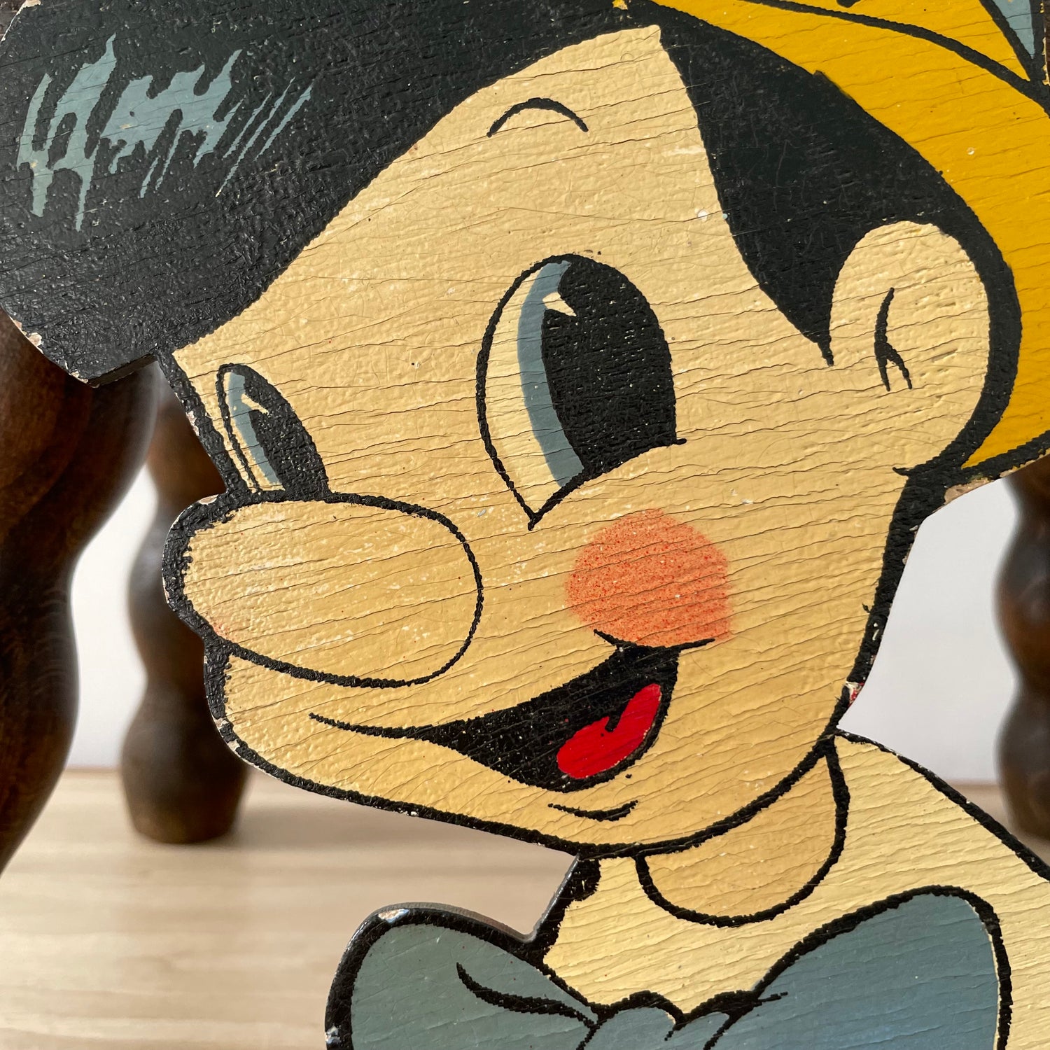 Vintage Wooden Pinocchio Wall Plaque – Hand-Painted Mid-Century Cartoon Nursery Decor