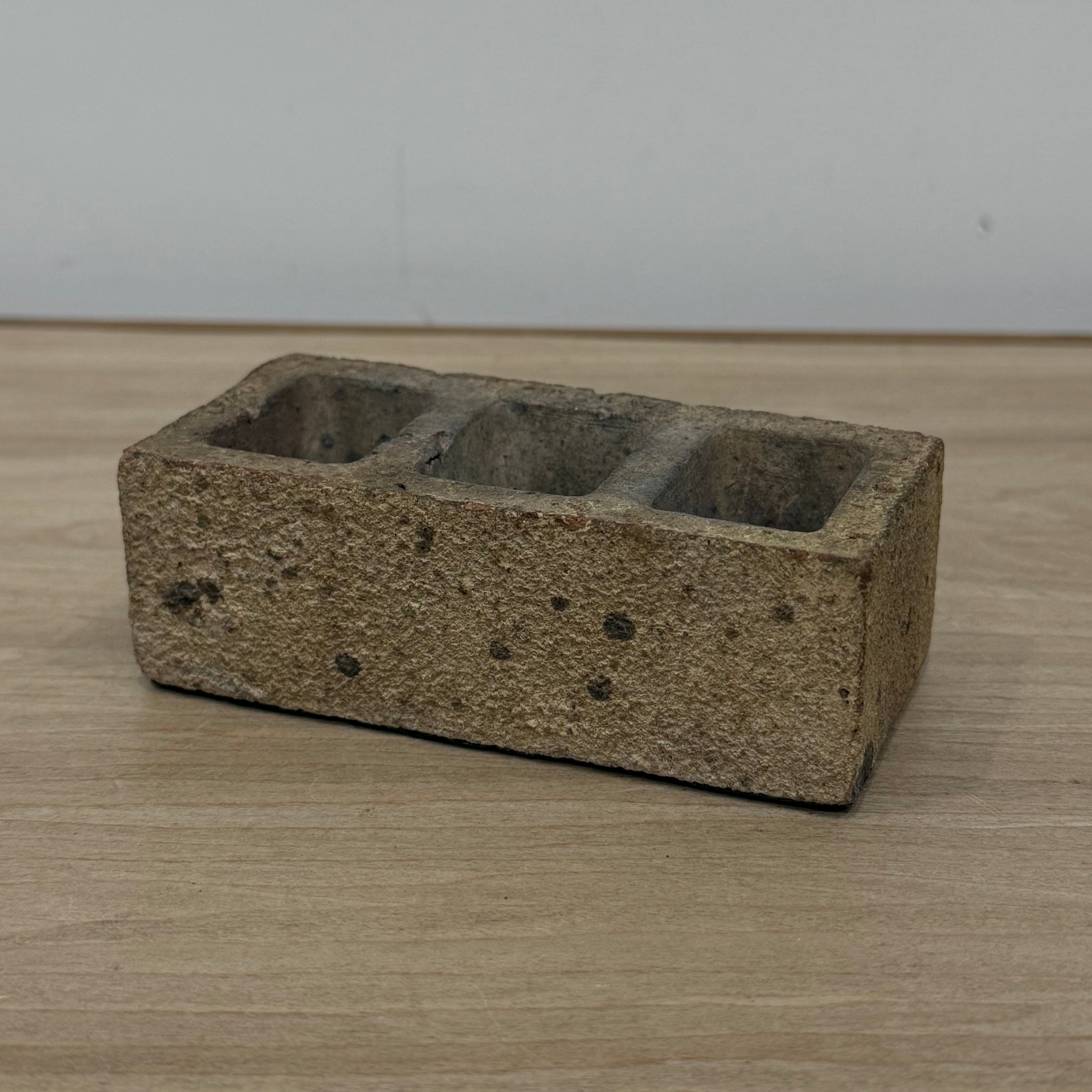 Vintage London Brick Company Phorpres Cellular Half Scale Brick Display