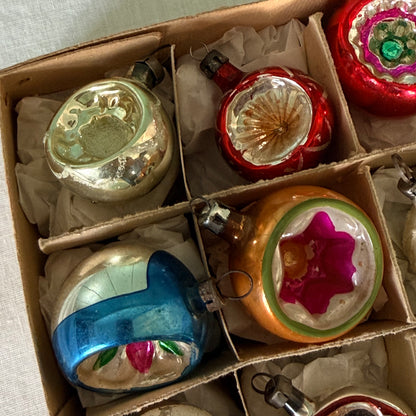 Boxed Set of 12 Vintage Concave Reflector Glass Baubles