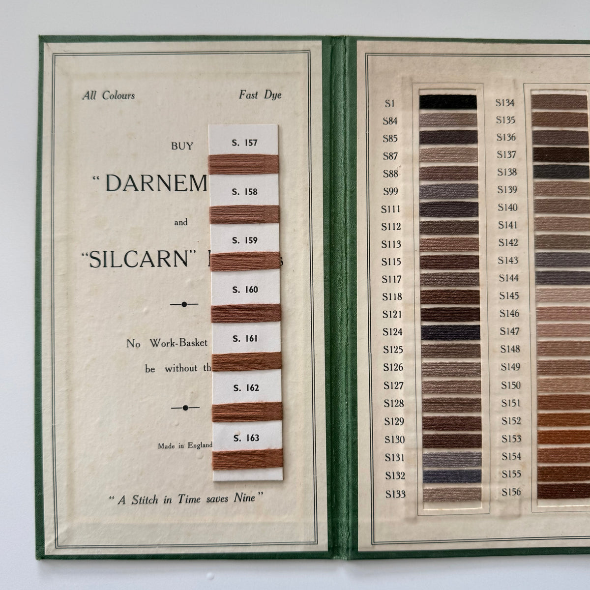 Vintage Darnem Silks &amp; Silcarn Mendings Thread Shade Sample Book