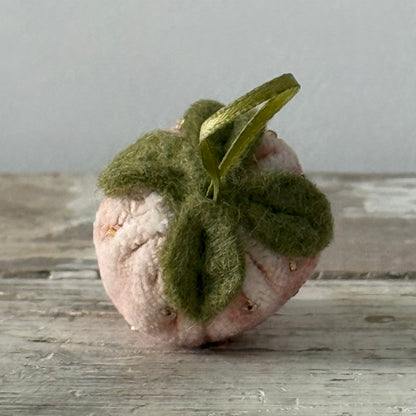 Vintage-Style Pink Velvet Strawberry Pincushion Emery