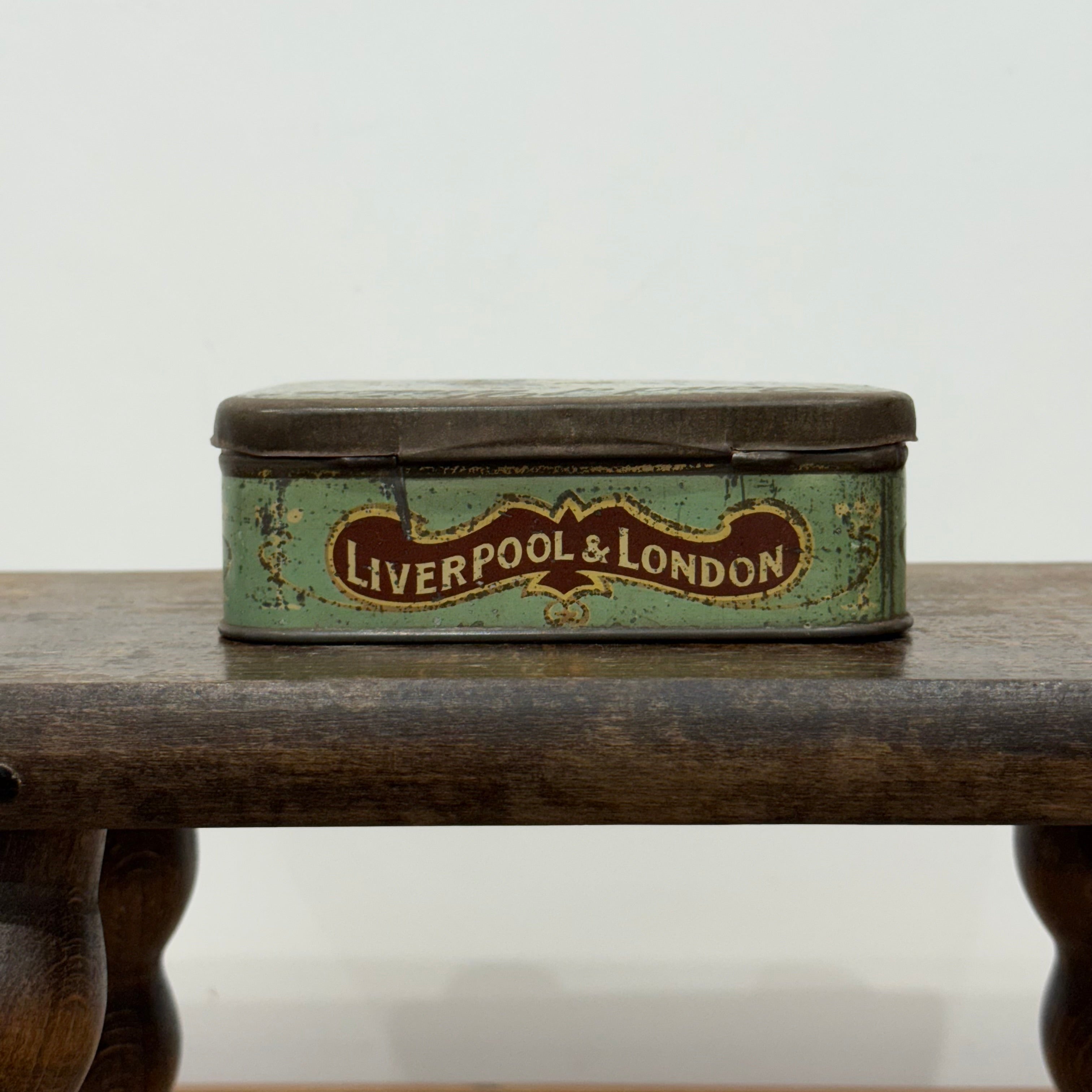 Bond of Union Smoking Mixture Tin – Cope Bros &amp; Co Ltd