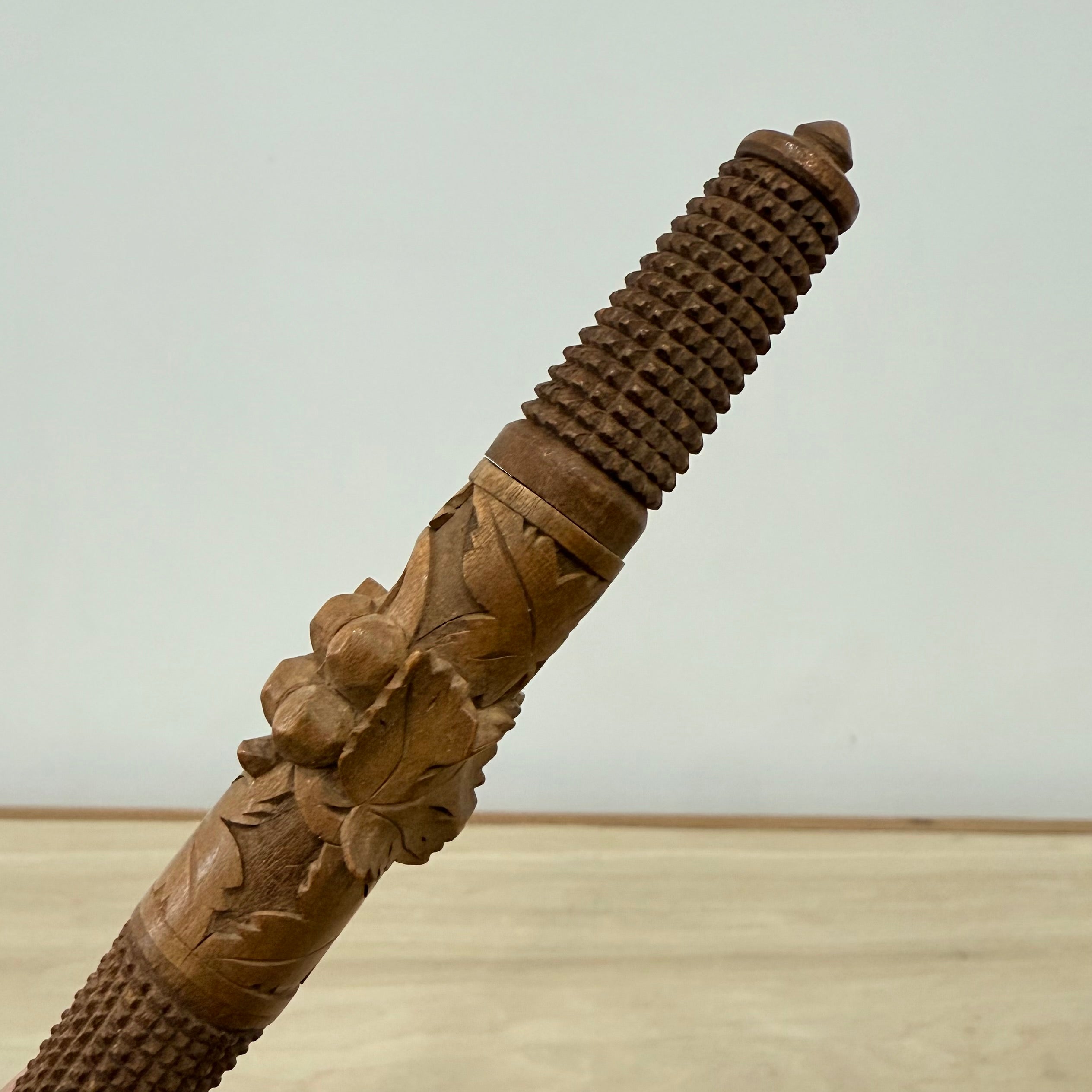 Antique Carved Wooden Needle Holder Sewing Case Screw Apart 13cm