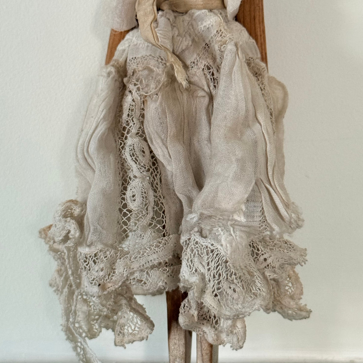 Antique 19th Century Grödnertal Style Wooden Peg Doll – 17.5cm