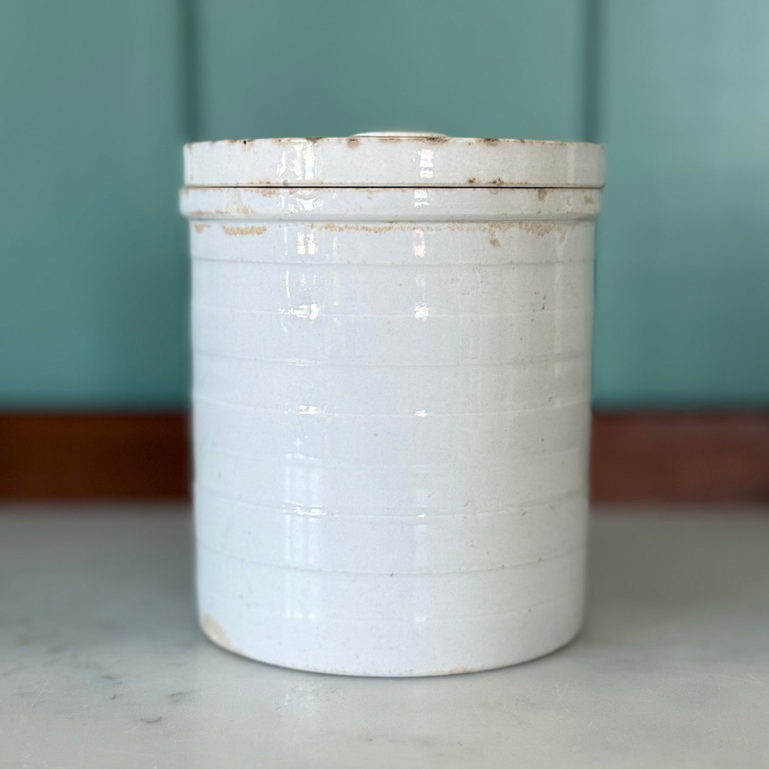 Late Victorian White Ironstone Curry Rice Storage Jar with Lid