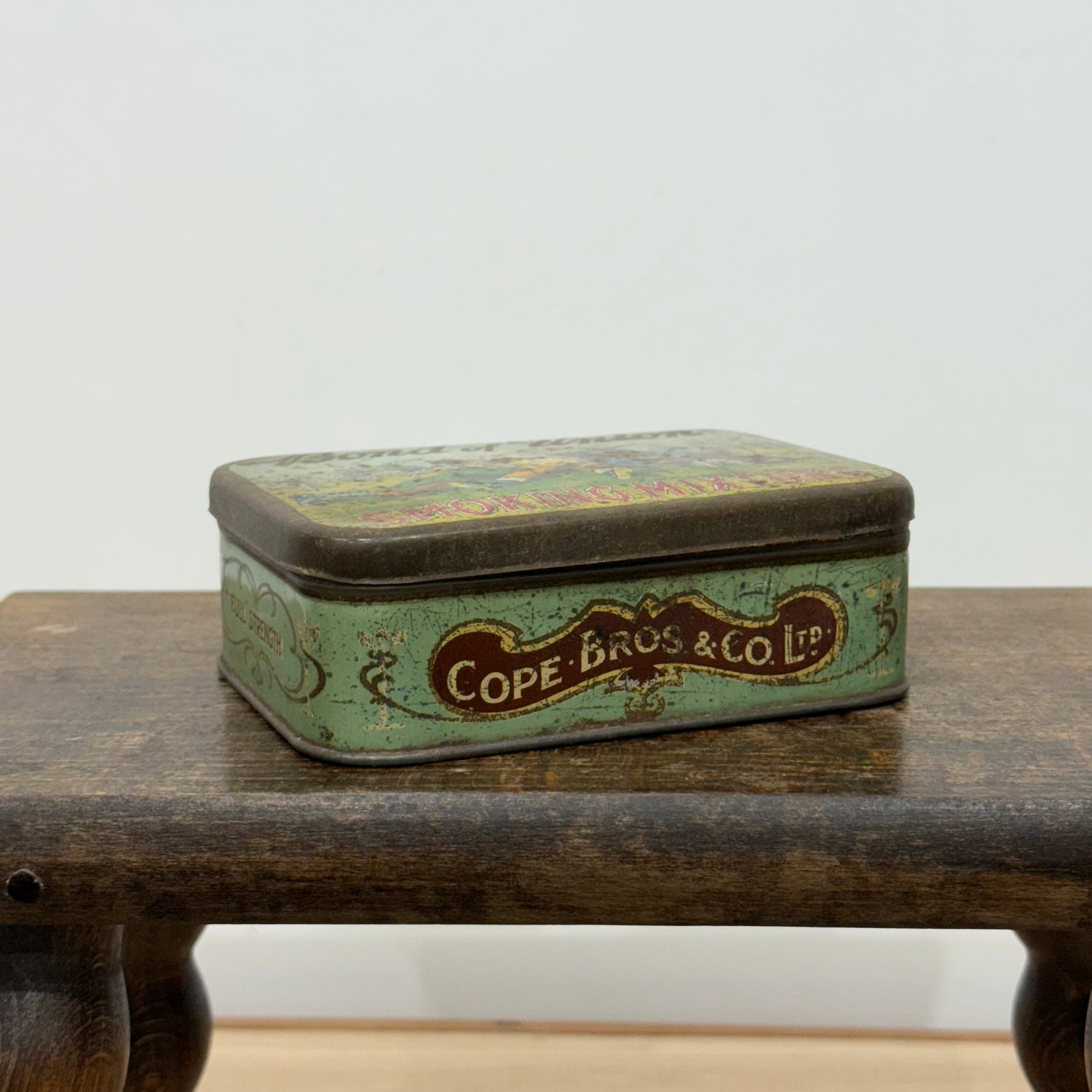Bond of Union Smoking Mixture Tin – Cope Bros &amp; Co Ltd
