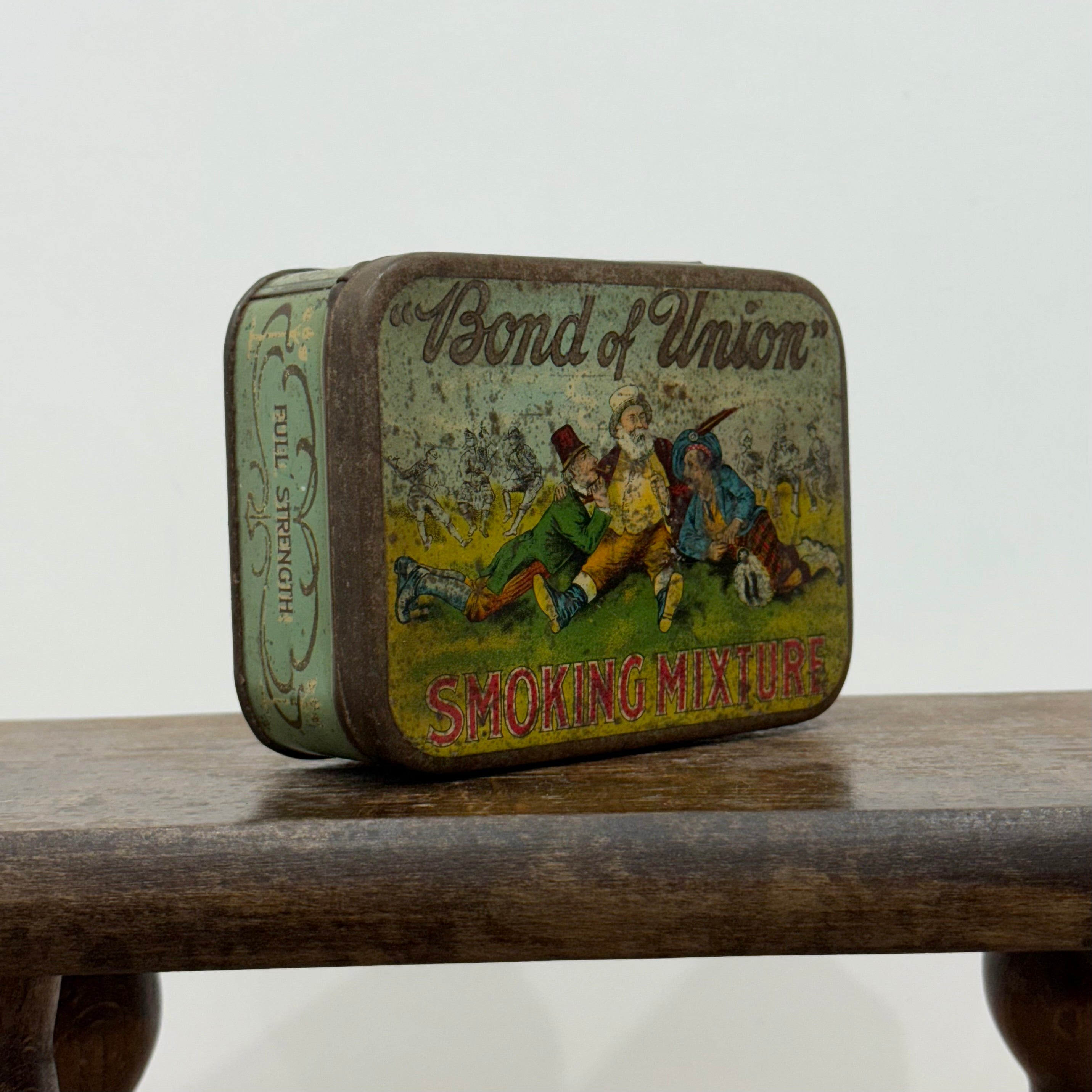Bond of Union Smoking Mixture Tin – Cope Bros &amp; Co Ltd