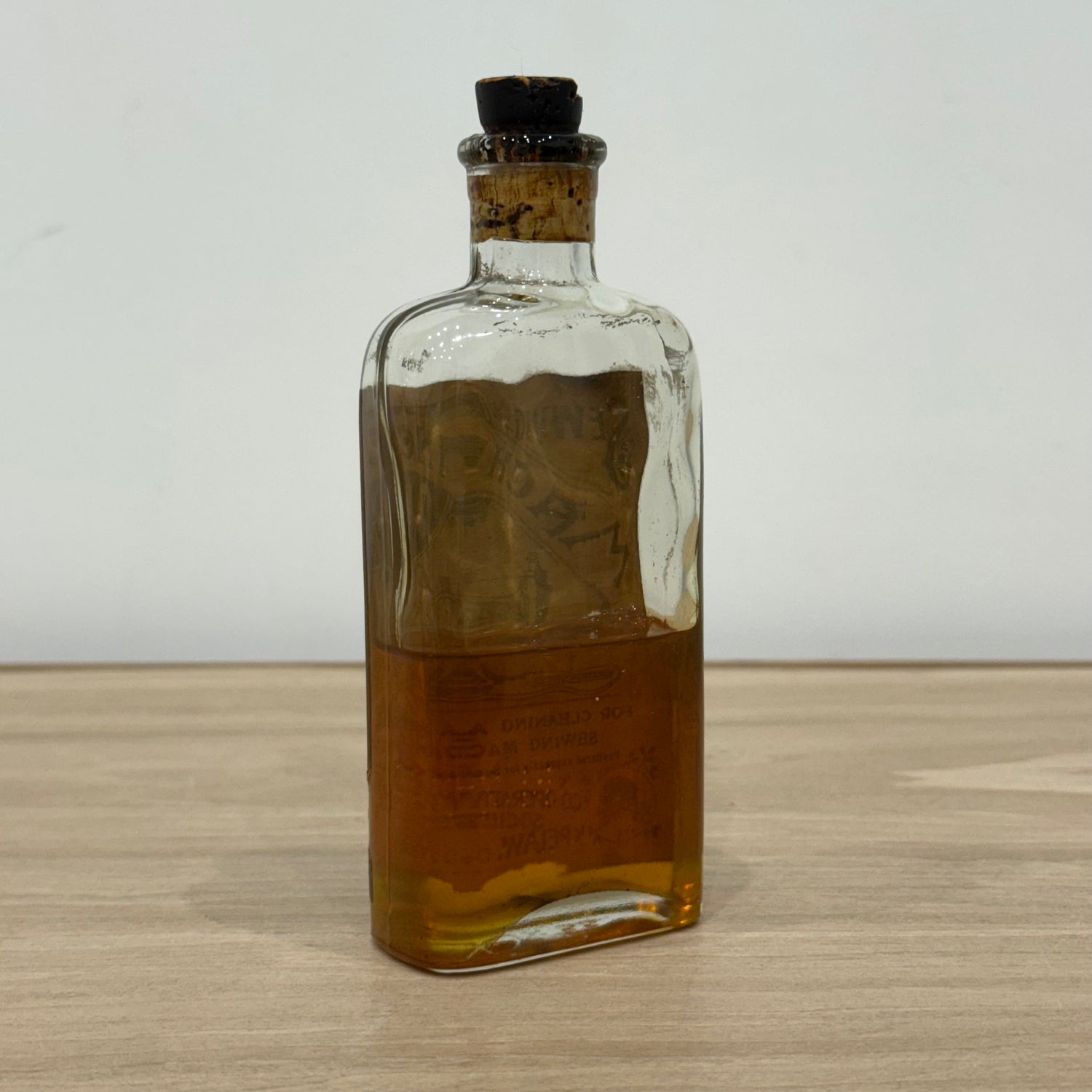 Edwardian Sewing Machine Oil Bottle, Cooperative Wholesale Society, Pelaw