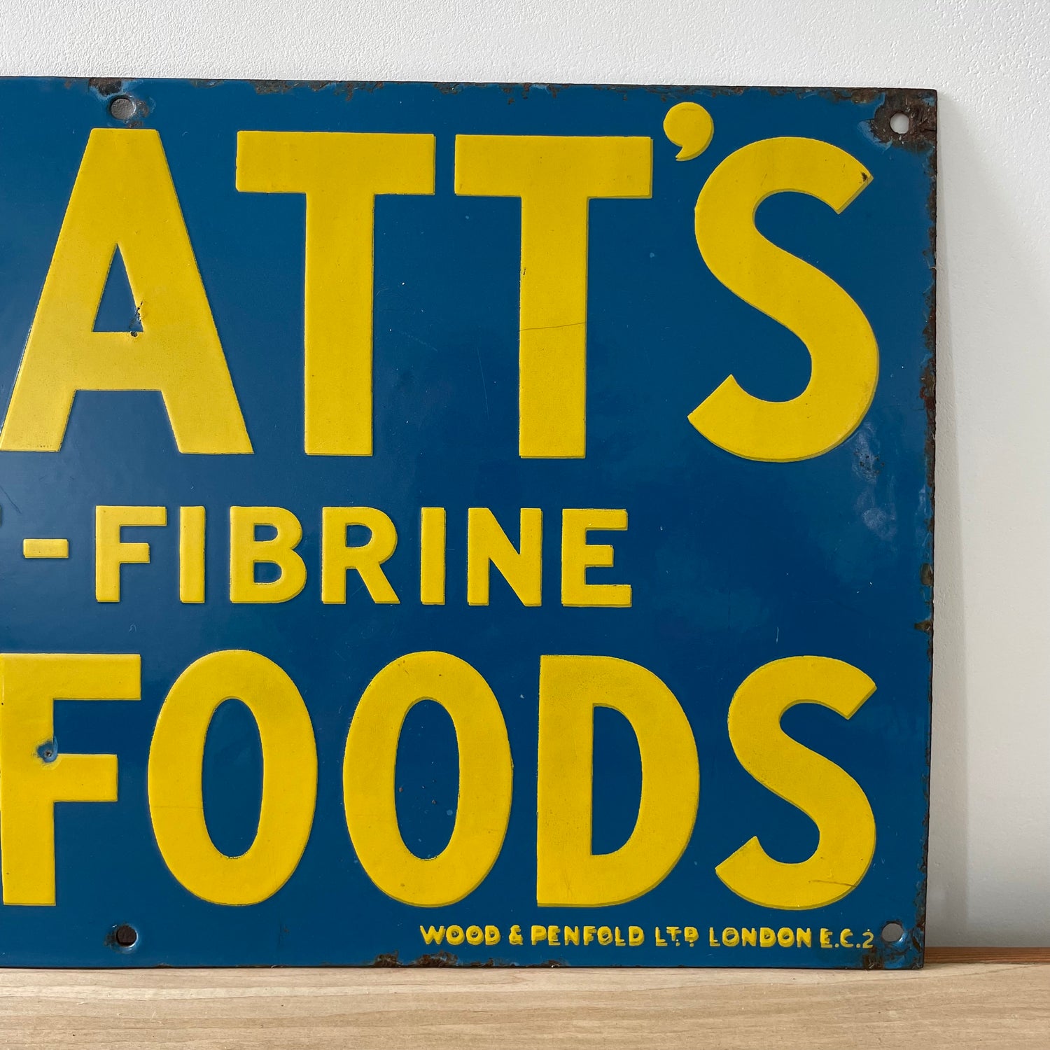 Rare Small Original Spratt’s Meat-Fibrine Dog Foods Enamel Advertising Sign – 20th Century
