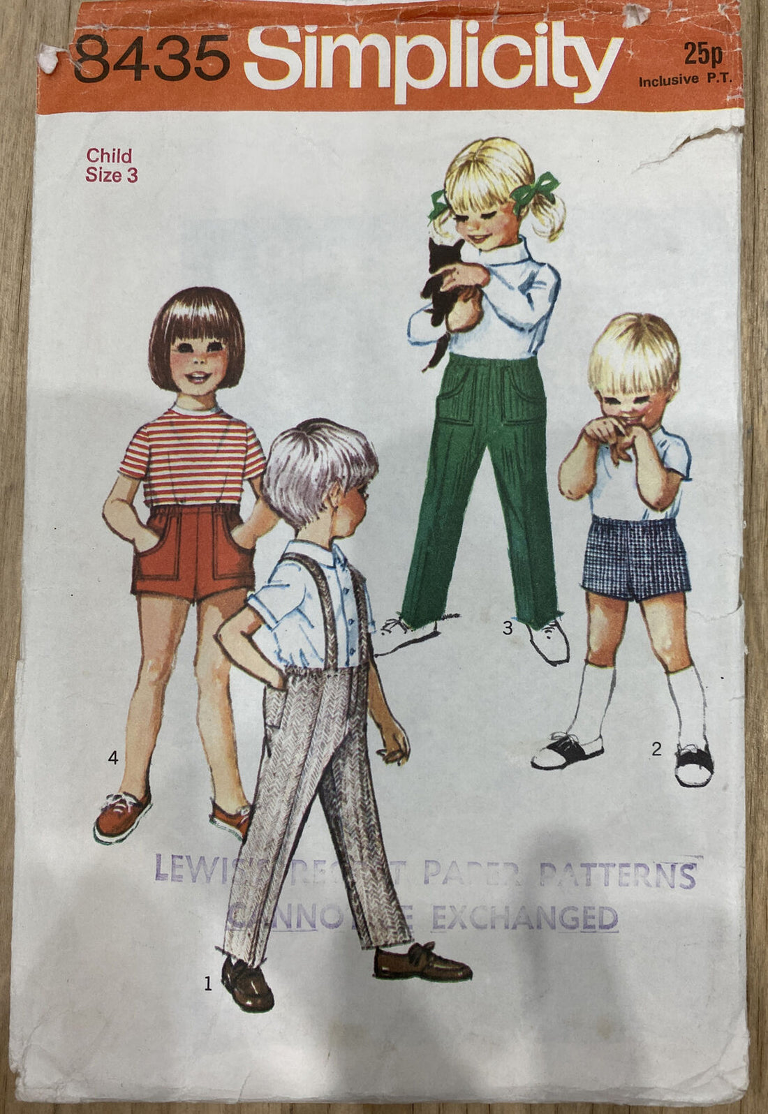 Simplicity 8435 Child Size 3 Shorts Trousers